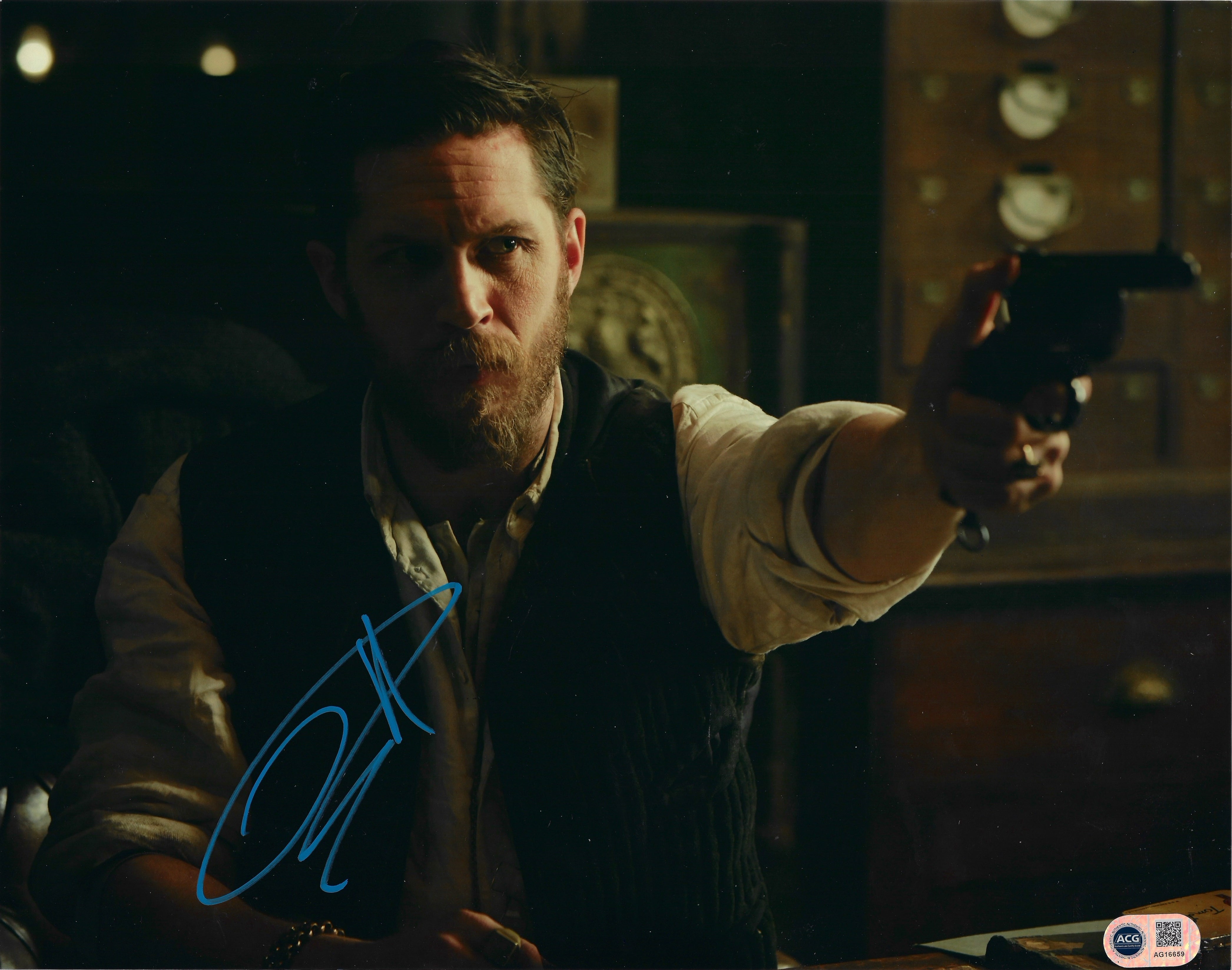 TOM HARDY SIGNED PEAKY BLINDERS 14x11 PHOTO (ACG CERT AG16659)