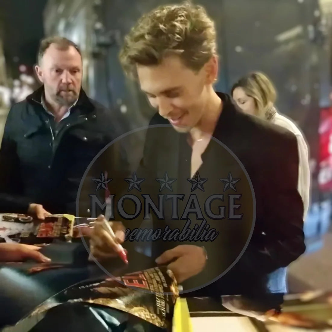 AUSTIN BUTLER SIGNED ELVIS PRESLEY ELVIS 16x12 PHOTO (ACG CERT AG16742)