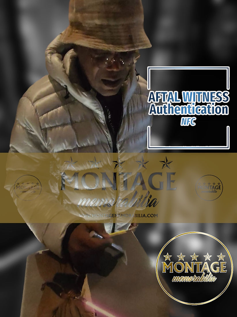 SAMUEL L. JACKSON SIGNED STAR WARS 16x12 PHOTOGRAPH (AFTAL WITNESSED COA)