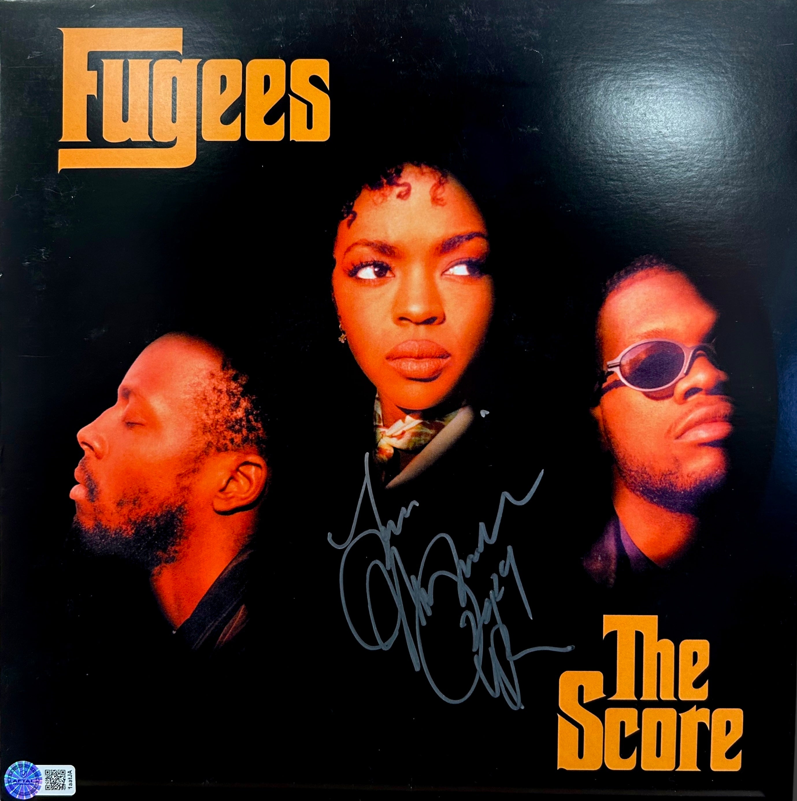 LAURYN HILL SIGNED FUGEES THE SCORE VINYL (AFTAL AUTHENTICATED)