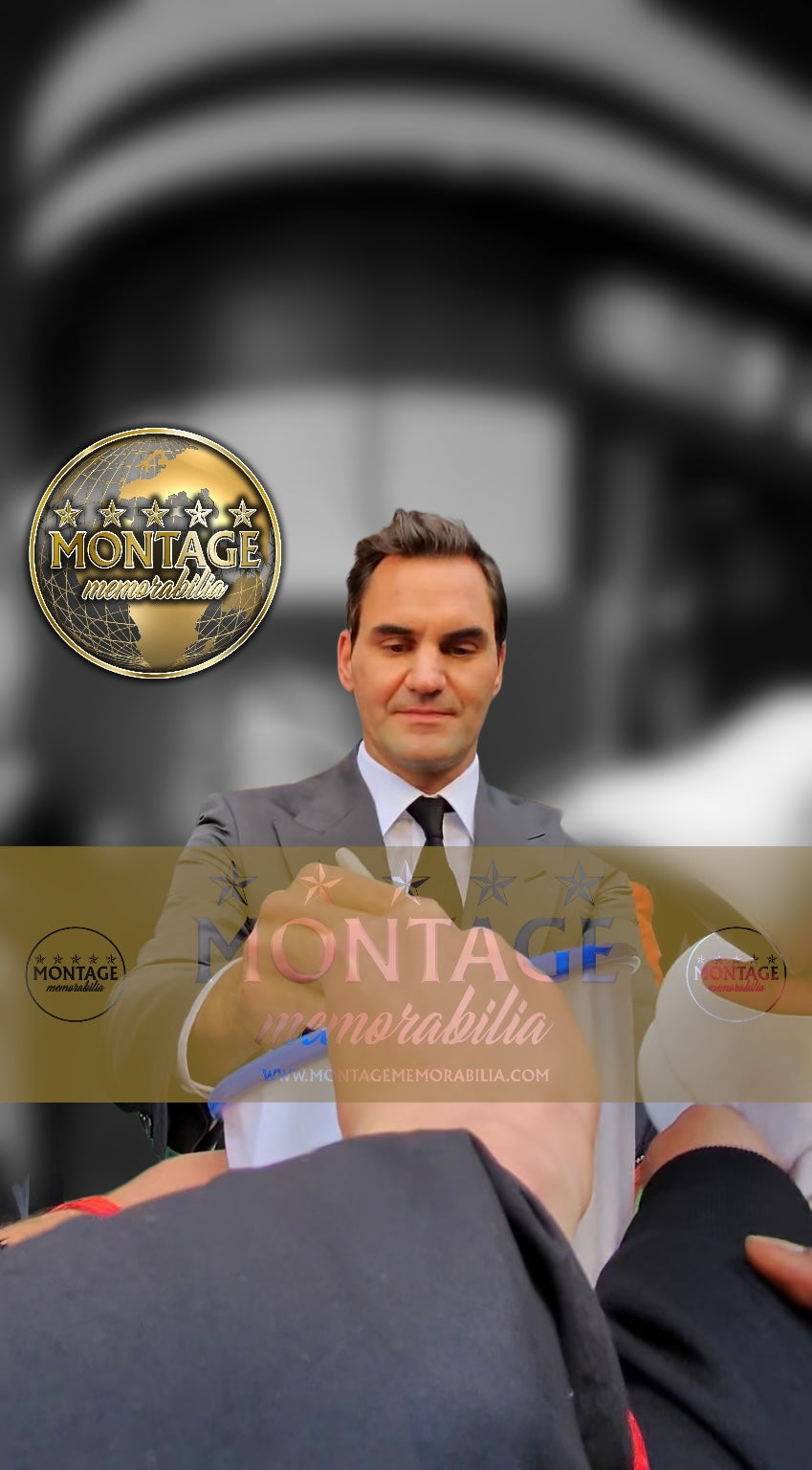 ROGER FEDERER SIGNED WHITE NIKE TENNIS T SHIRT WIMBLEDON (AFTAL COA)