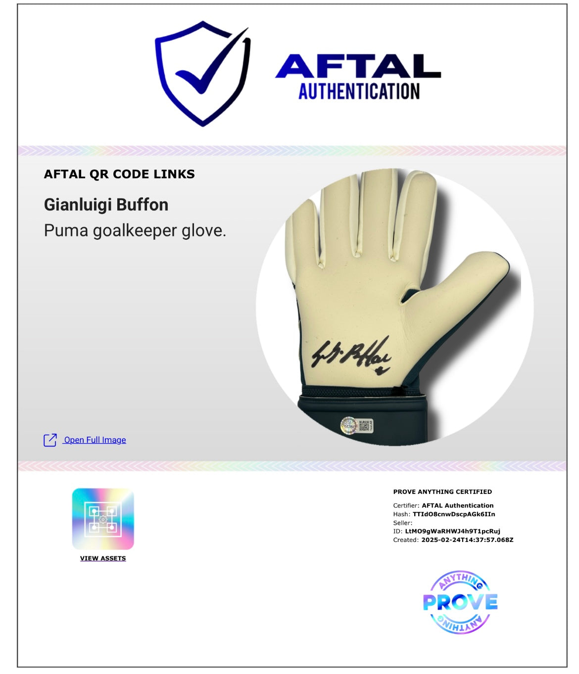 GIANLUIGI BUFFON SIGNED PUMA NAVY GOALKEEPER GLOVE R (AFTAL AUTHENTICATED)