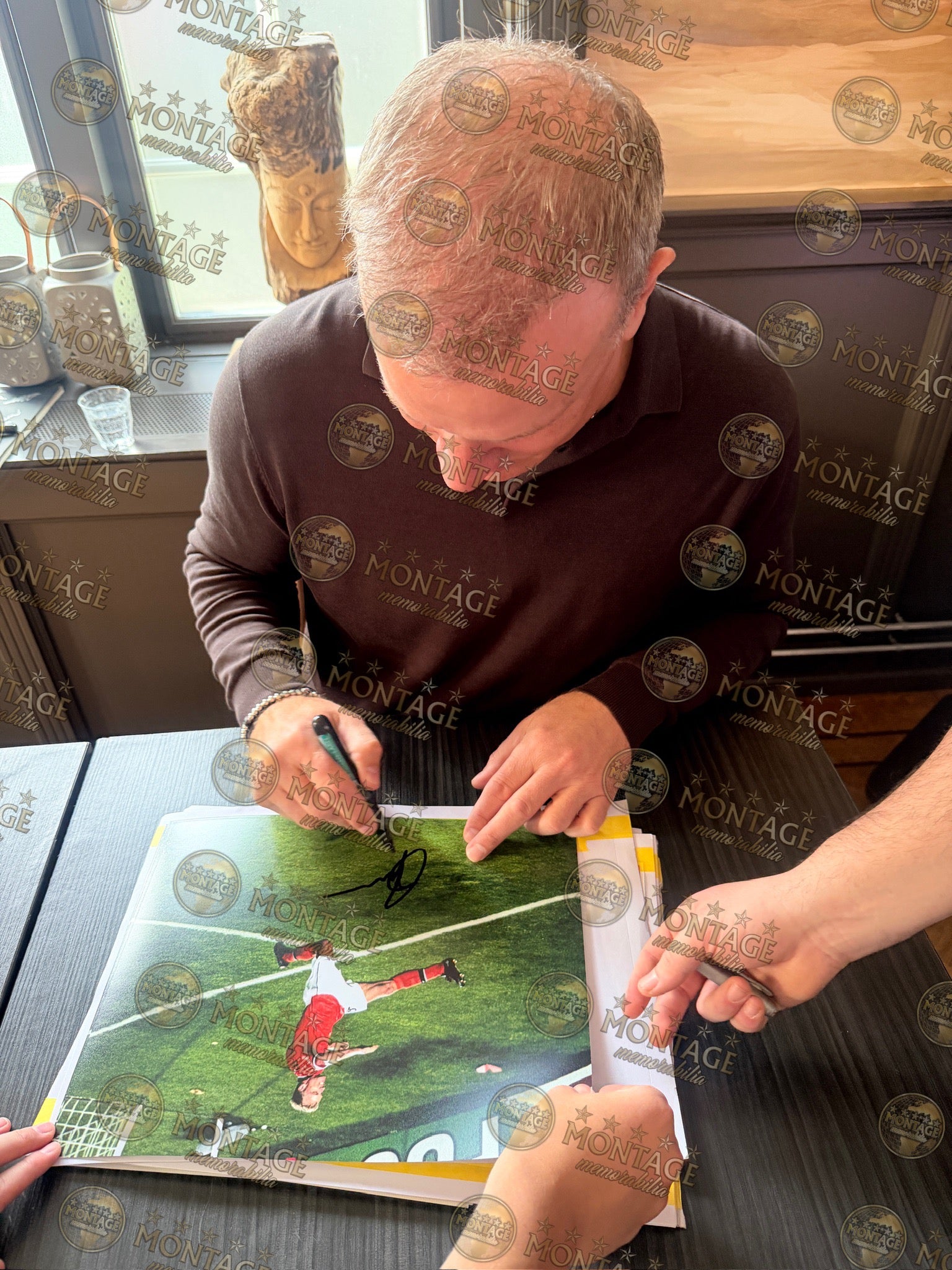 DENNIS BERGKAMP SIGNED HOLLAND WORLD CUP 1998 14X11 PHOTO (ACG WITNESS AG46484)