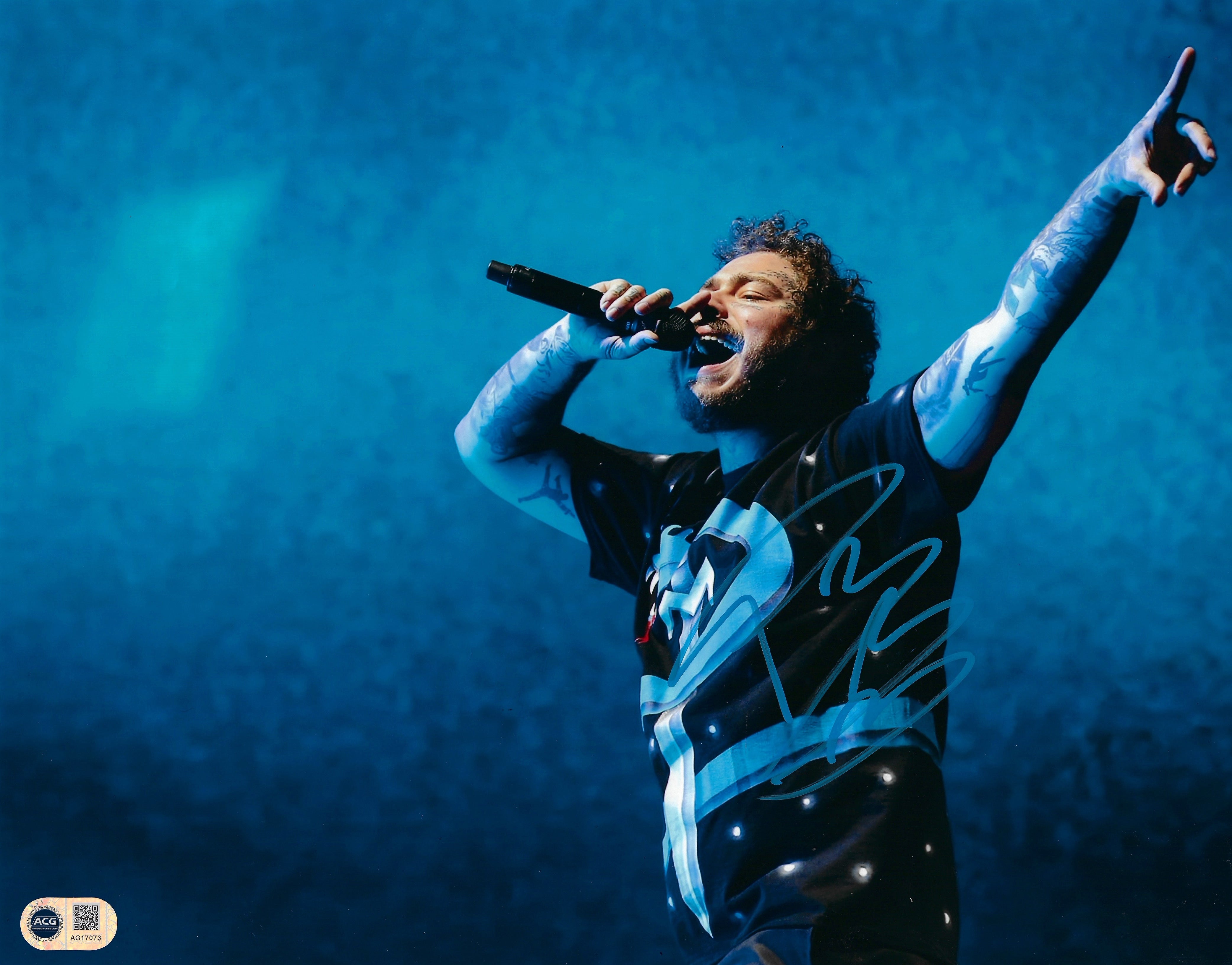 POST MALONE SIGNED 14x11 PHOTO HOLLYWOOD’S BLEEDING (ACG CERT AG17073)