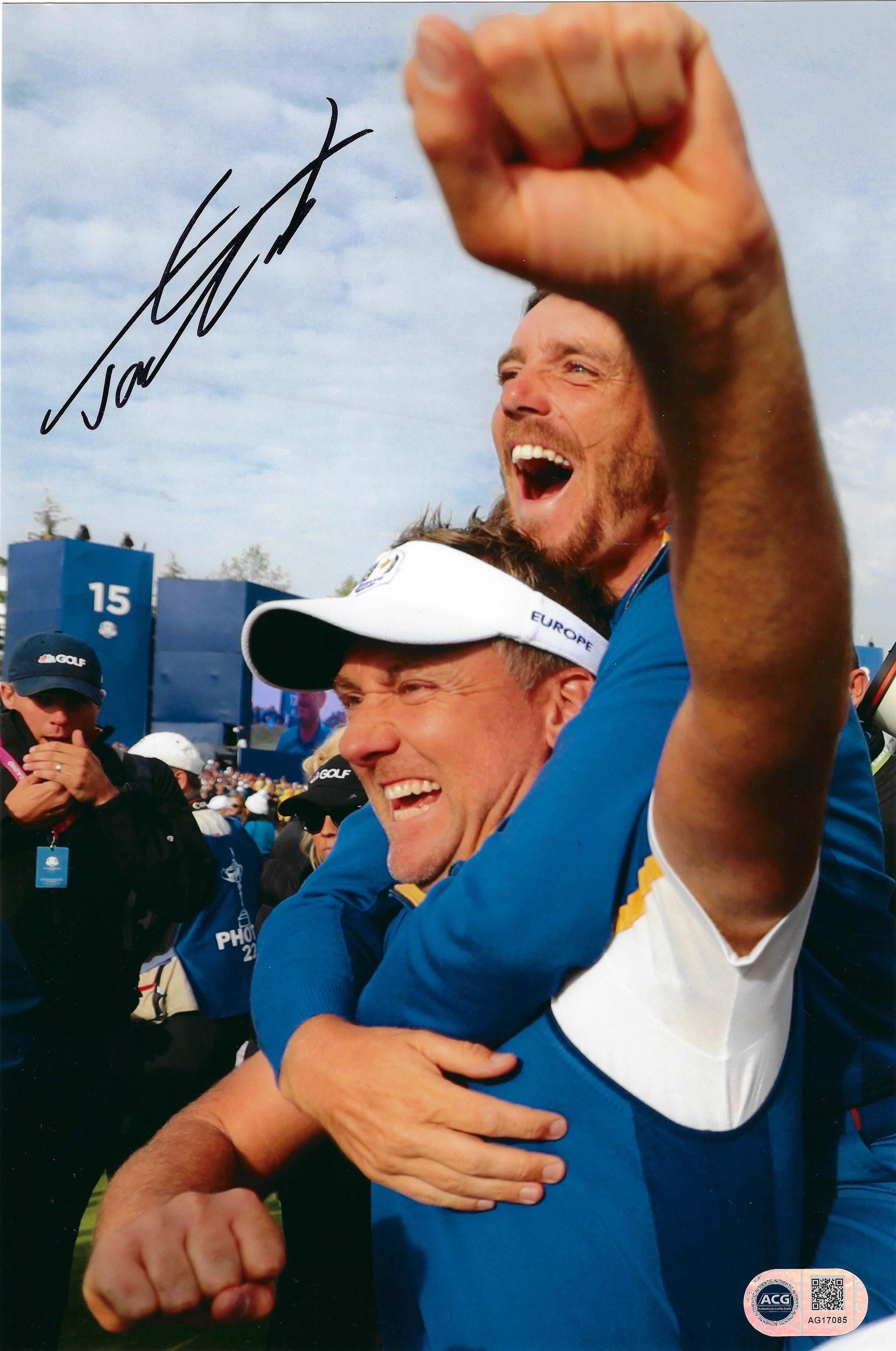TOMMY FLEETWOOD SIGNED 12X8 RYDER CUP WIN GOLF PHOTO (ACG CERT AG17085)