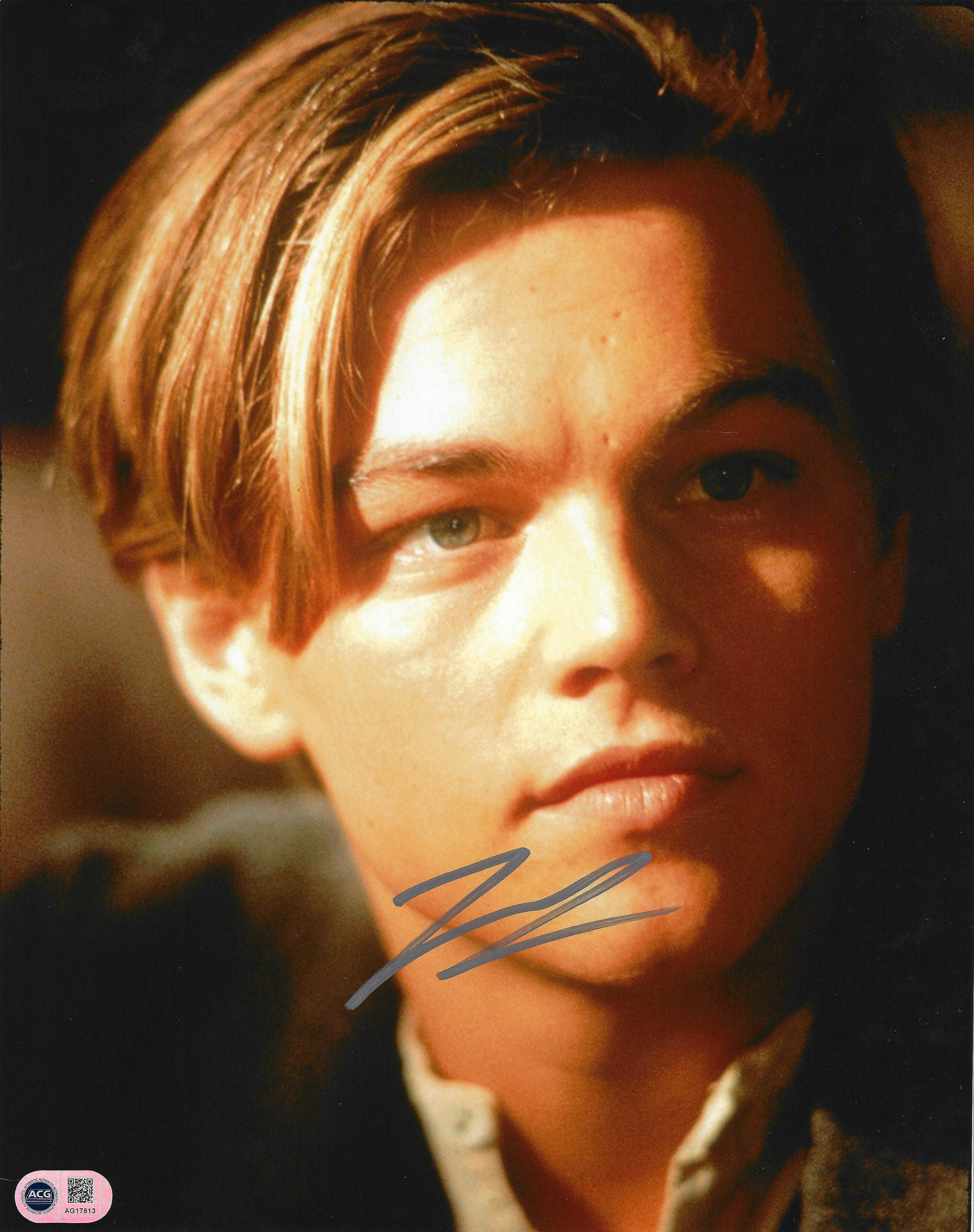 LEONARDO DI CAPRIO SIGNED TITANIC JACK 14x11 PHOTO (ACG CERT AG17813)