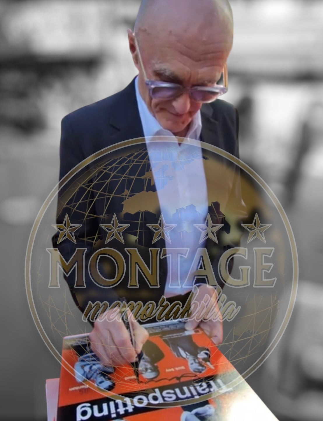 DANNY BOYLE SIGNED TRAINSPOTTING 16x12 PHOTO (ACG CERT AG16558)