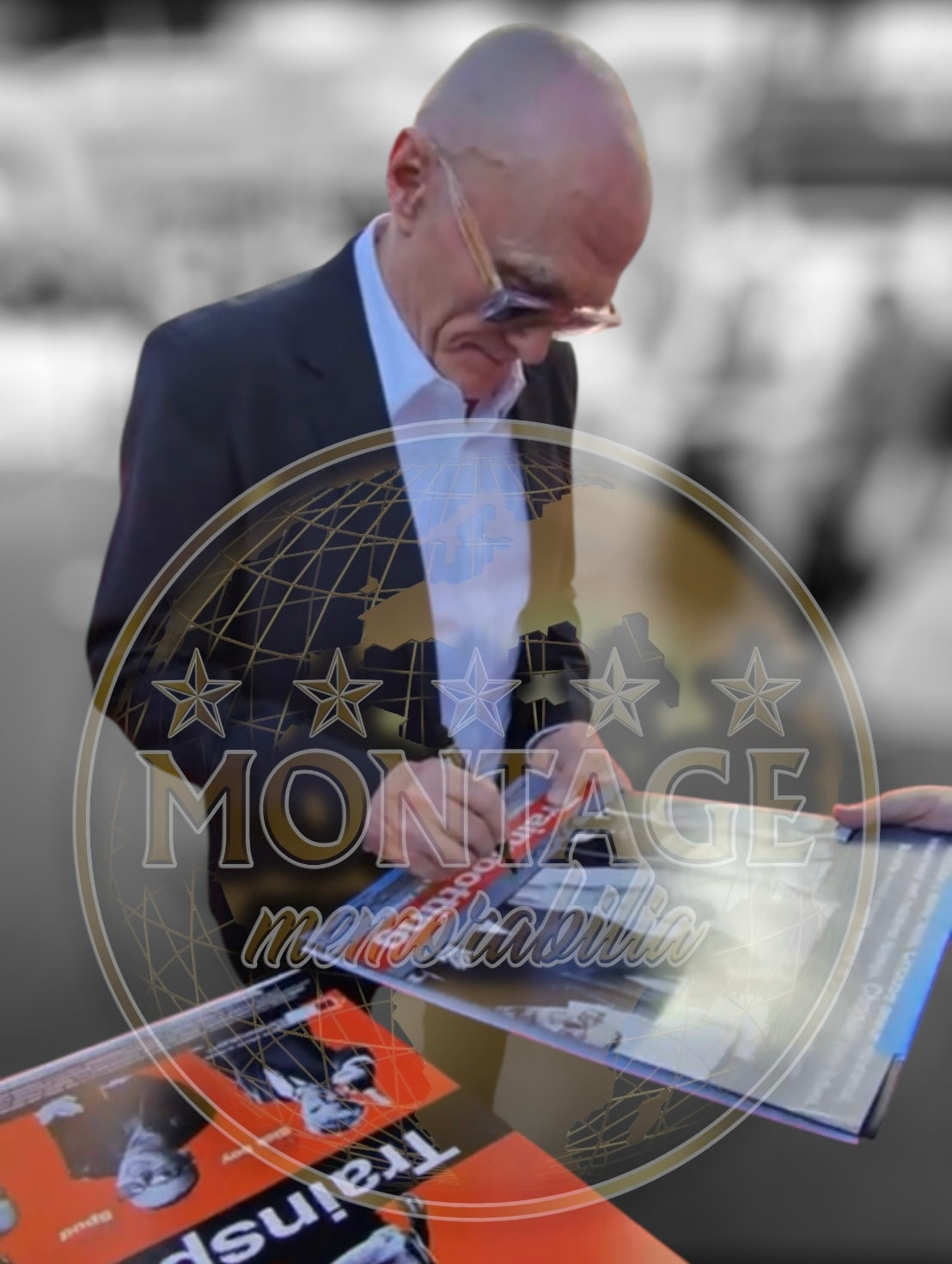 DANNY BOYLE SIGNED TRAINSPOTTING 16x12 PHOTO (ACG CERT AG16557)