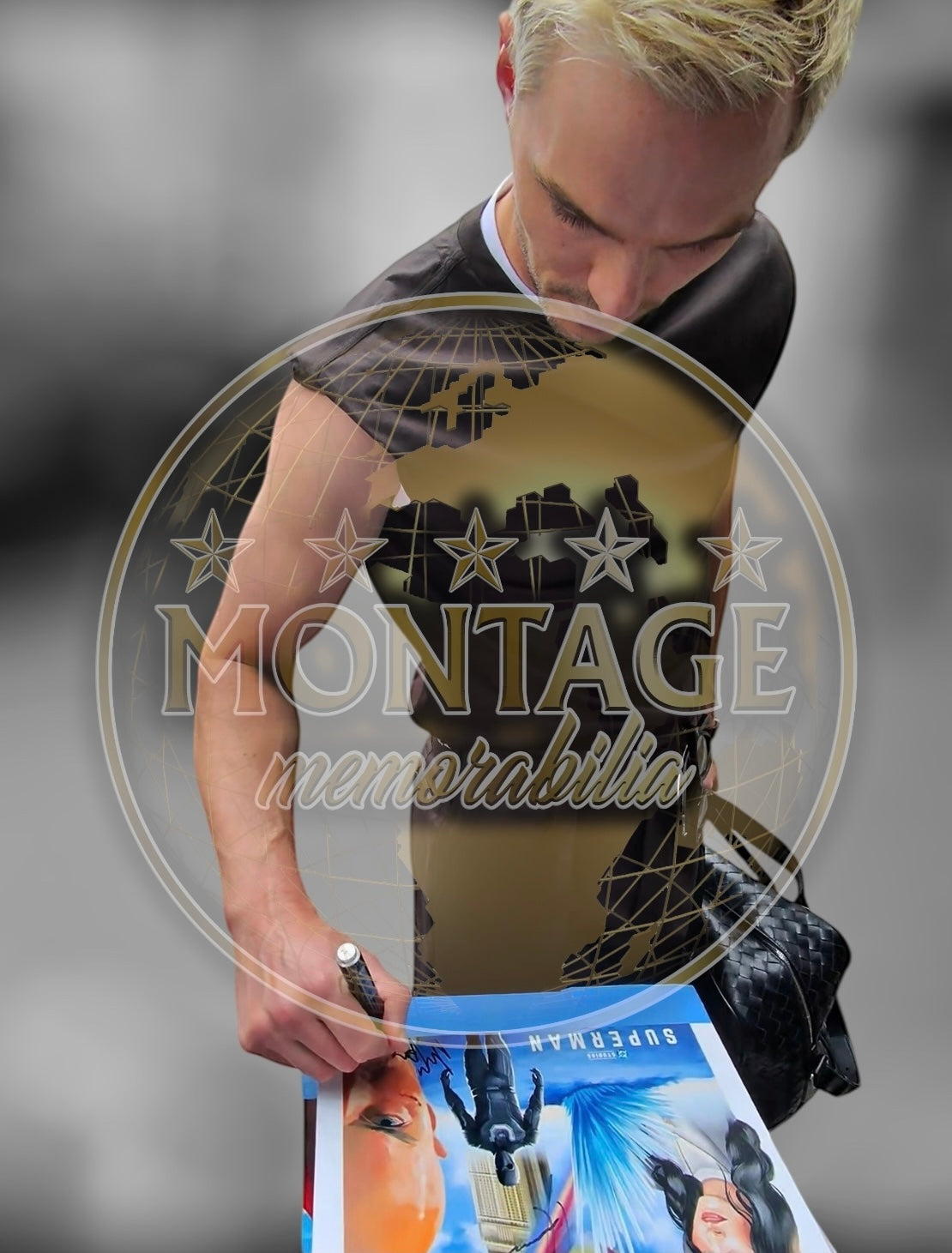 DAVID CORENSWET, NICHOLAS HOULT, RACHEL BROSNAHAN SIGNED SUPERMAN 16x12 PHOTO (ACG CERT AG16756)