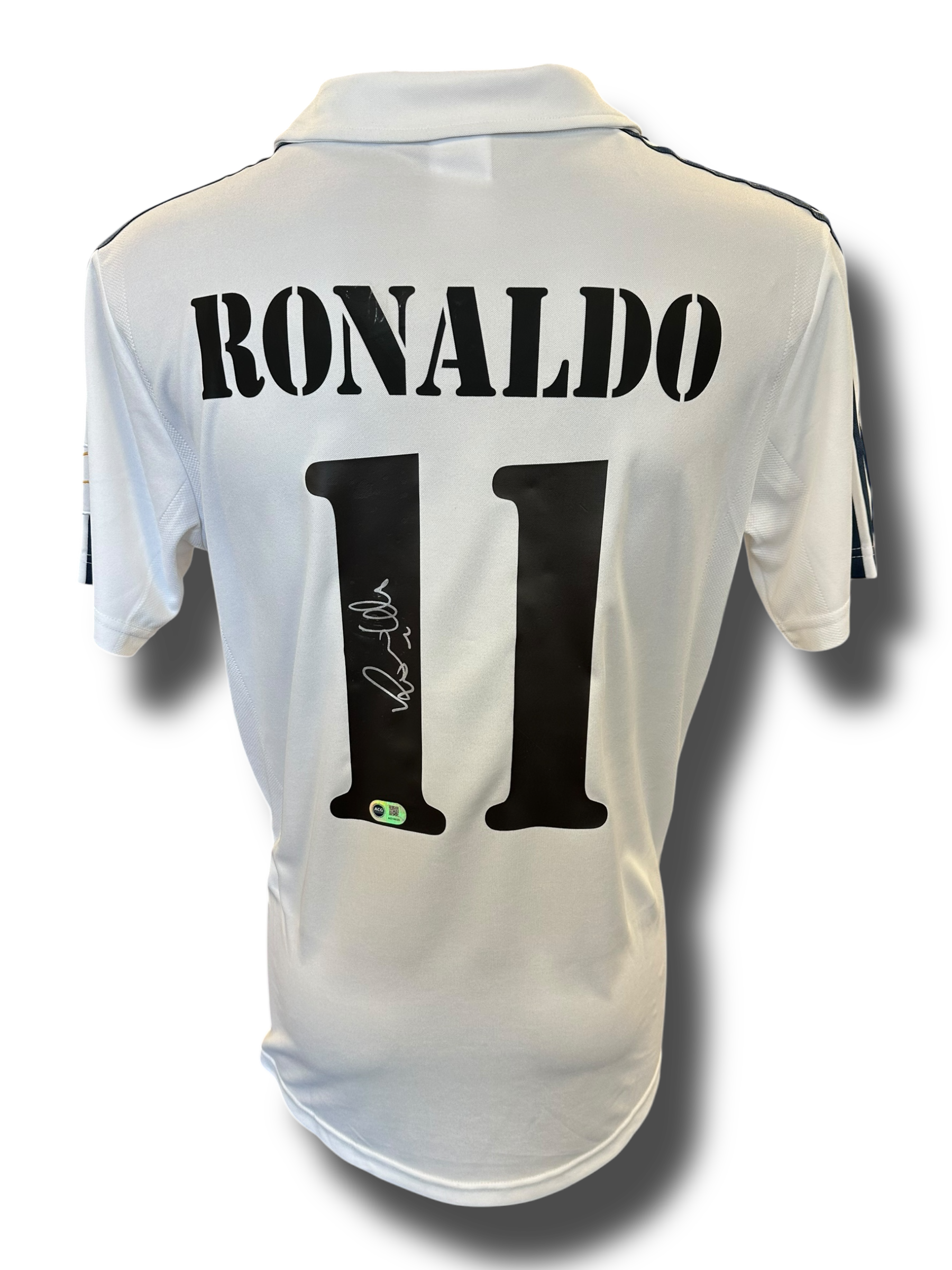 RONALDO NAZARIO SIGNED REAL MADRID 2002 HOME SHIRT (ACG CERT AG16620)