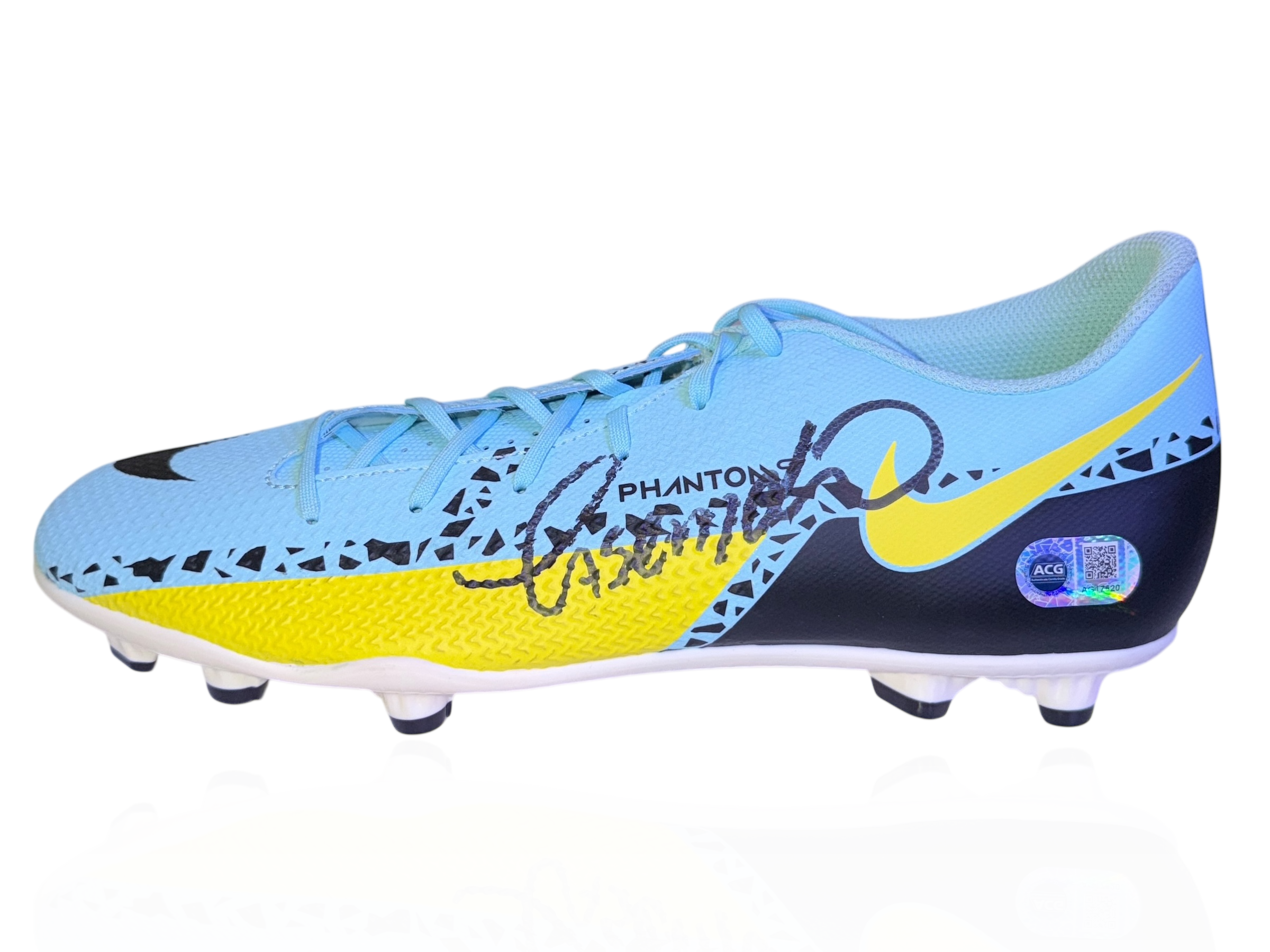 CASEMIRO SIGNED MANCHESTER UNITED NIKE MERCURIAL FOOTBALL BOOT (ACG CERT AG17520)