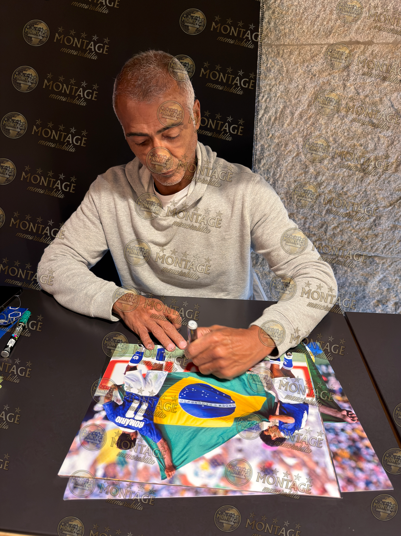 ROMARIO SIGNED BRAZIL WORLD CUP 1994 14X11 PHOTOGRAPH (ACG CERT AG17888)