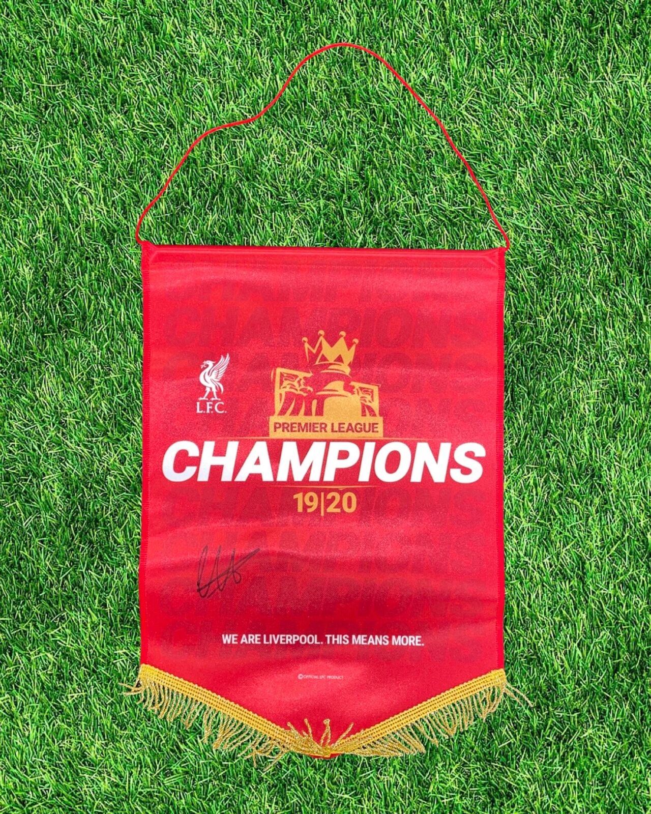 TRENT ALEXANDER-ARNOLD SIGNED LFC CHAMPIONS 19/20 PENNANT (AFTAL COA)