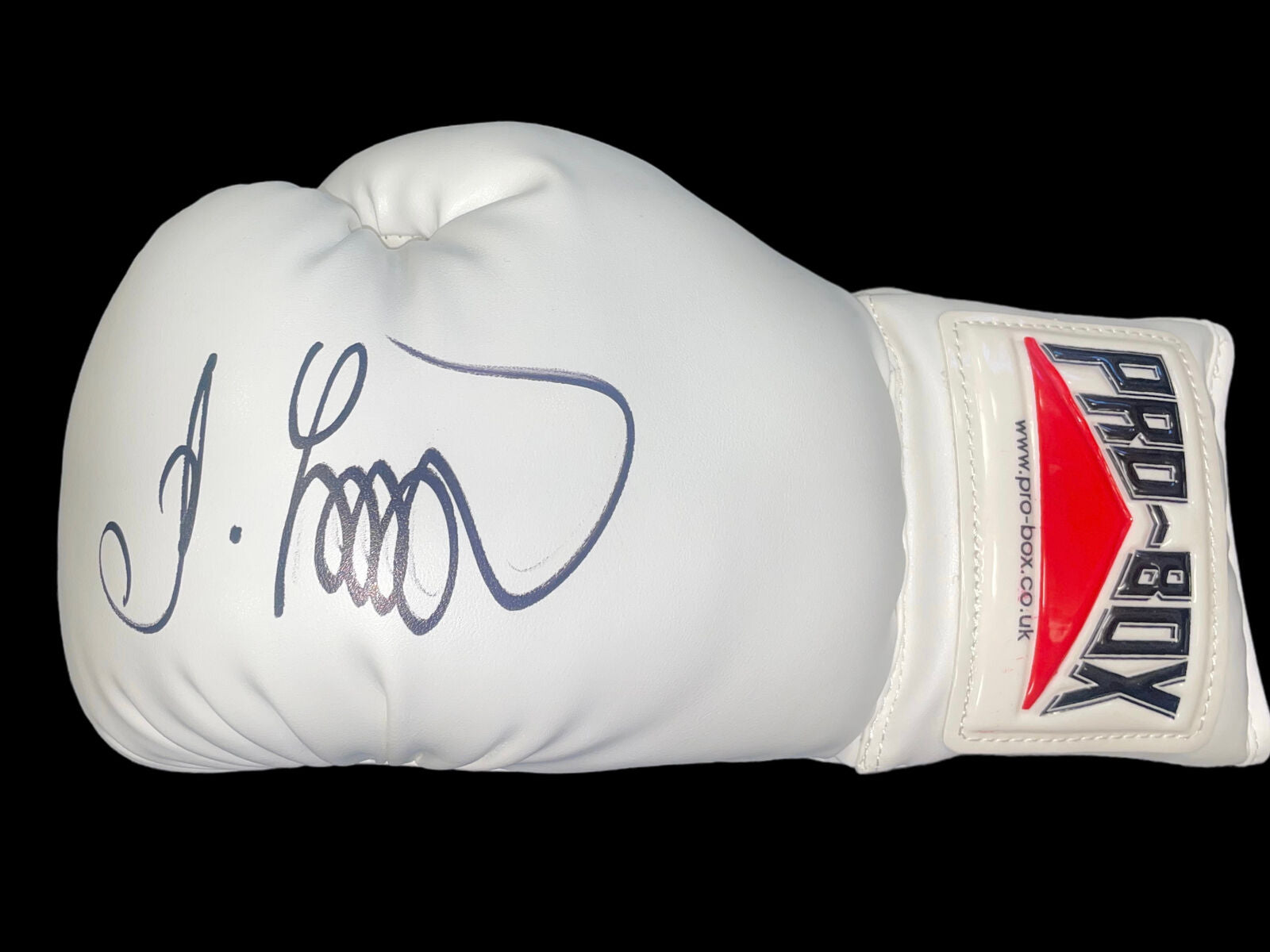 OLEKSANDR USYK SIGNED BOXING WHITE PRO BOX AUTOGRAPH GLOVE 7 (AFTAL COA)