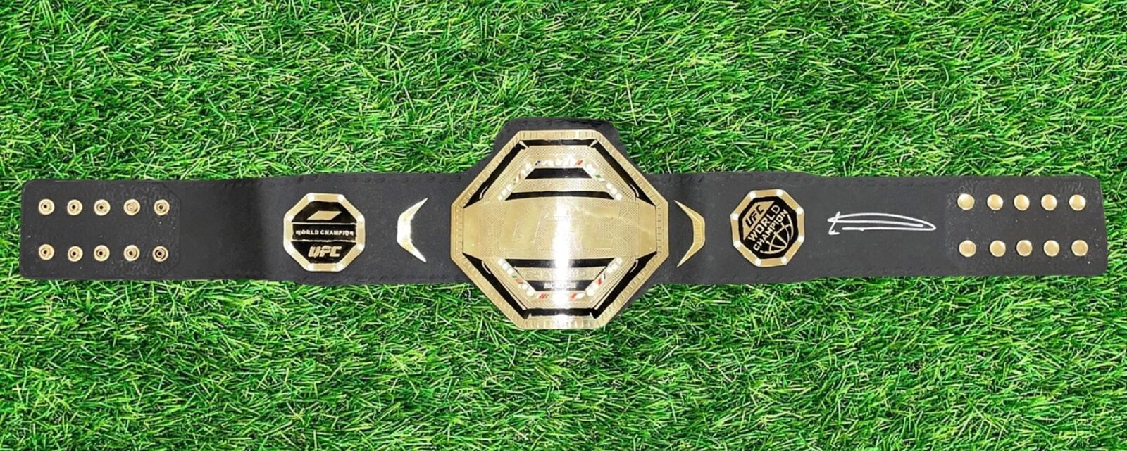 LEON ROCKY EDWARDS SIGNED UFC CHAMPIONSHIP FIGHT CHAMPION BELT (AFTAL COA)