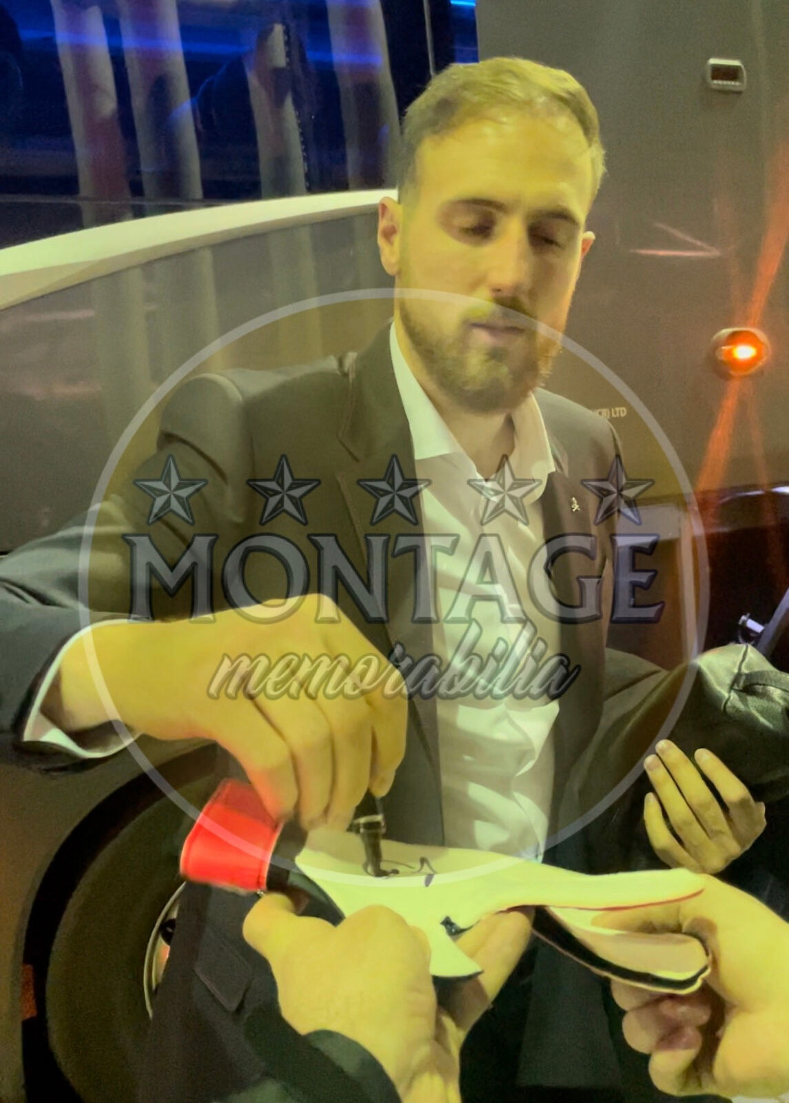 JAN OBLAK SIGNED ATLETICO MADRID GOALKEEPER GLOVE SLOVENIA 2 (AFTAL COA)