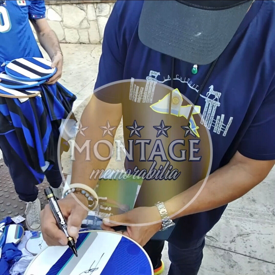 ROBERTO BAGGIO SIGNED 12x8 JUVENTUS BALLON D’OR PHOTO (AFTAL COA)