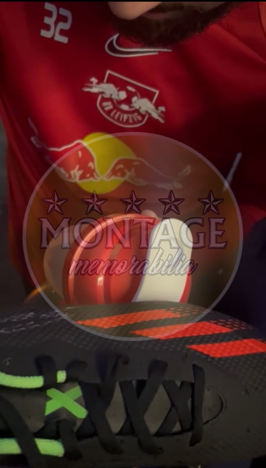 JOSKO GVARDIOL SIGNED ADIDAS PREDATOR FOOTBALL BOOT (AFTAL COA)