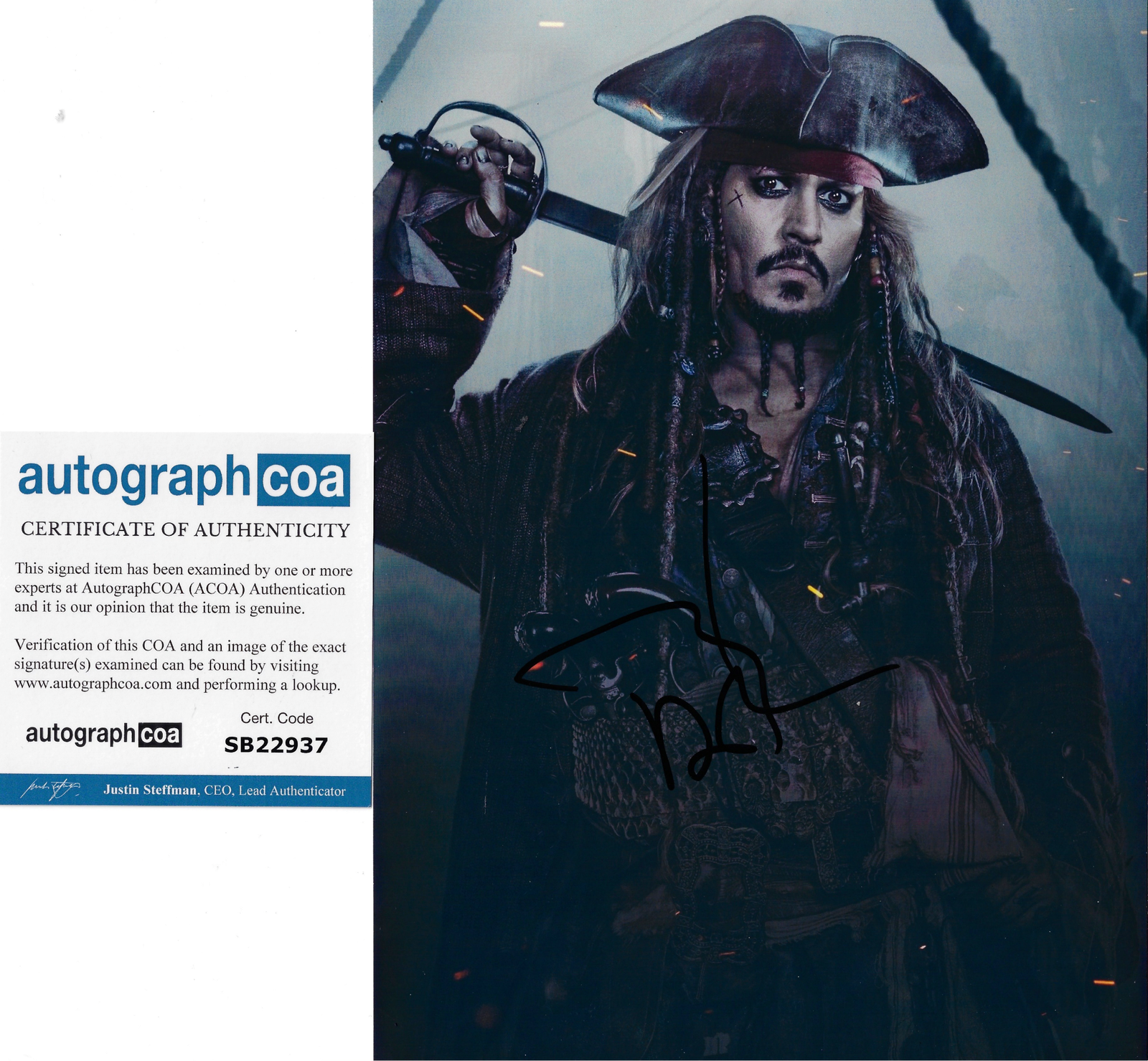 JOHNNY DEPP SIGNED PIRATES OF THE CARIBBEAN 12X8 PHOTO (ACOA RACC COA)