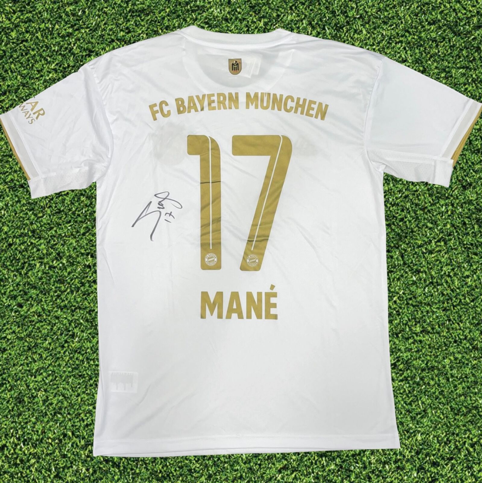 SADIO MANE SIGNED FC BAYERN MUNCHEN 2022/23 AWAY SHIRT (AFTAL COA)