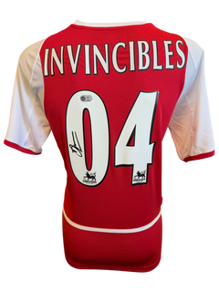 DENNIS BERGKAMP SIGNED ARSENAL INVINCIBLES 04 SHIRT (ACG CERT AG135937)-1