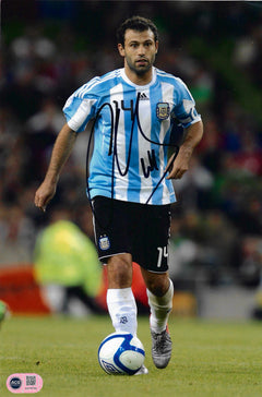 JAVIER MASCHERANO SIGNED 12X8 ARGENTINA PHOTOGRAPH (ACG CERT AG18740)-1