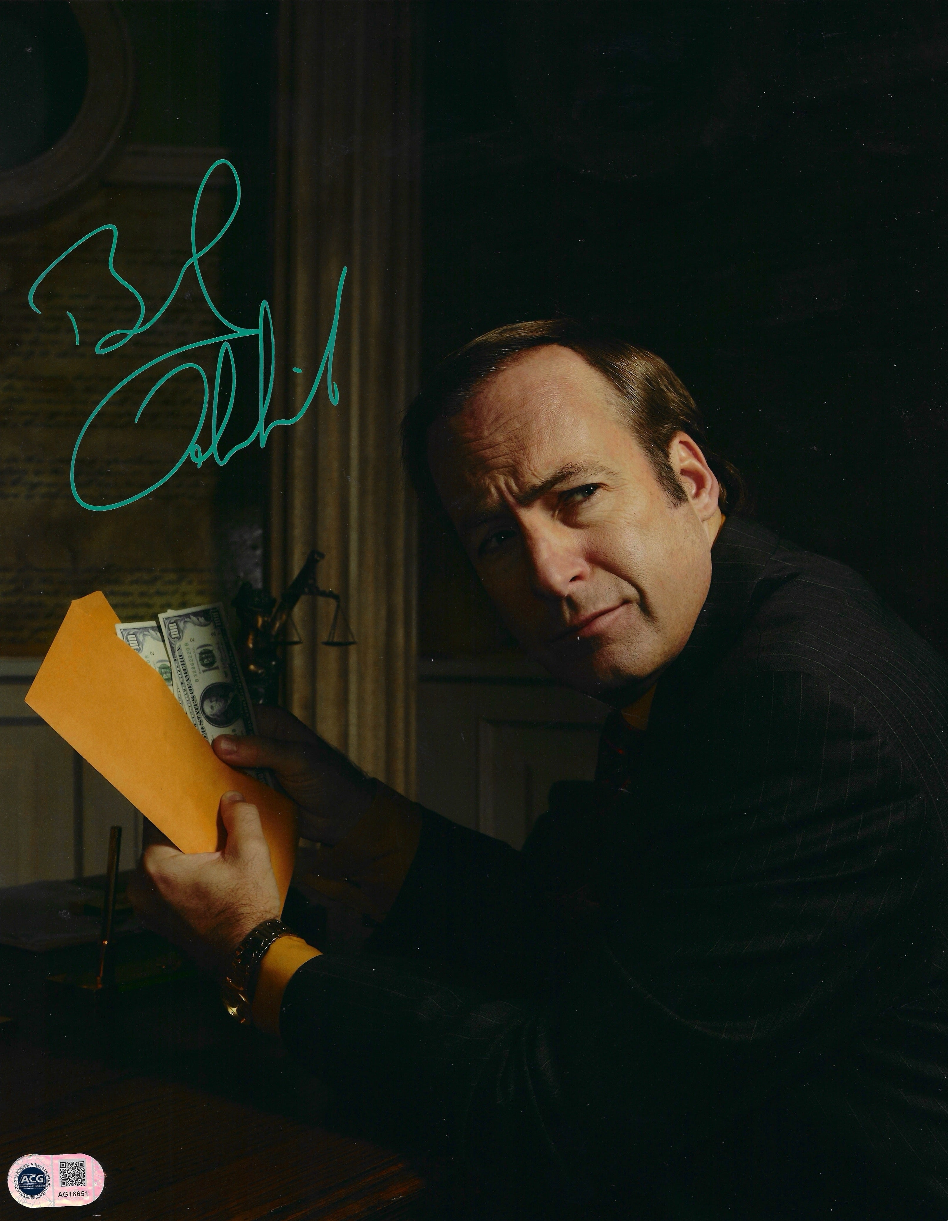 BOB ODENKIRK BETTER CALL SAUL SIGNED 14X11 PHOTO (ACG CERT AG16651)