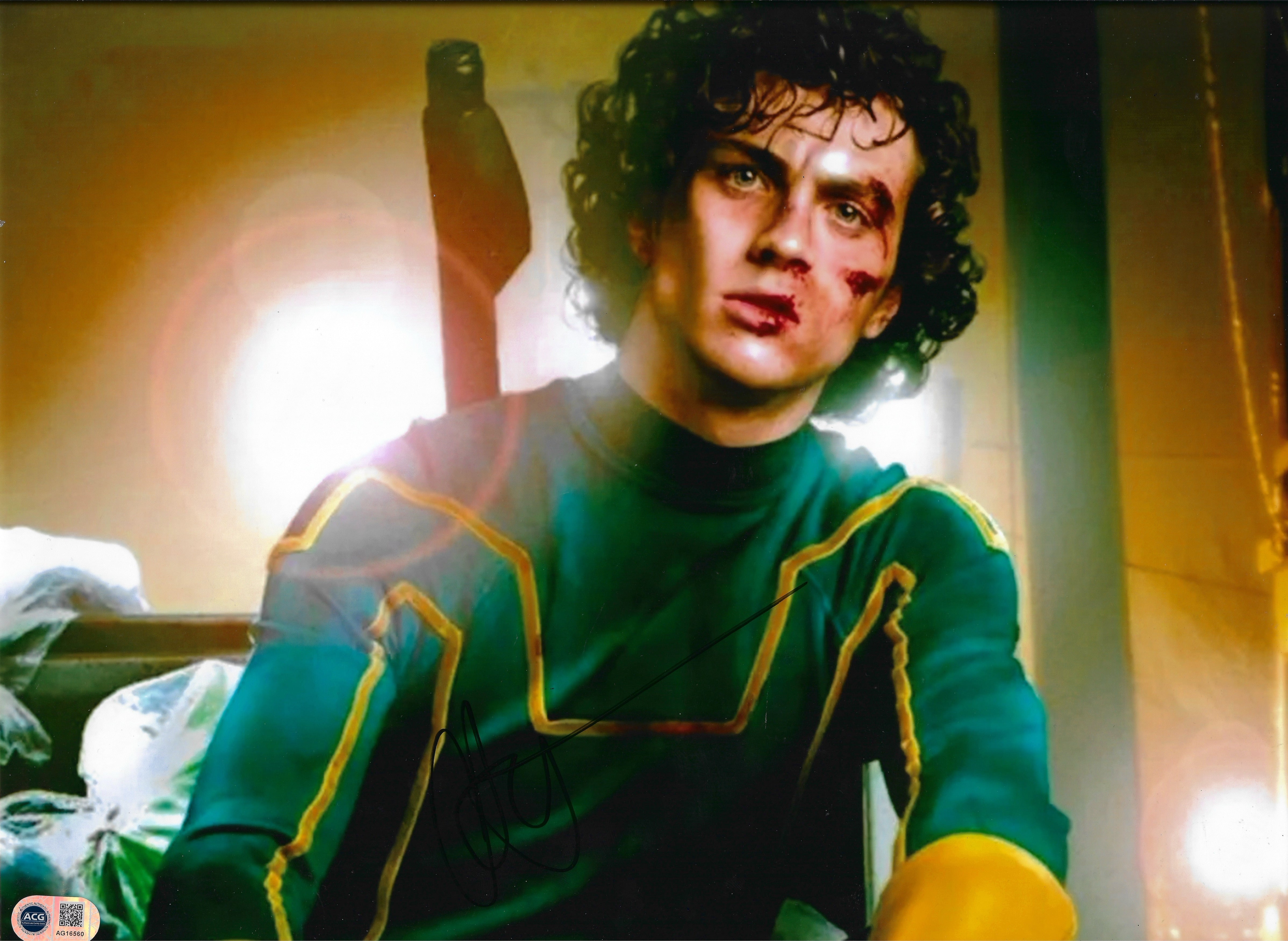 AARON TAYLOR JOHNSON SIGNED 16x12 KICK-ASS PHOTO (ACG CERT AG16560)