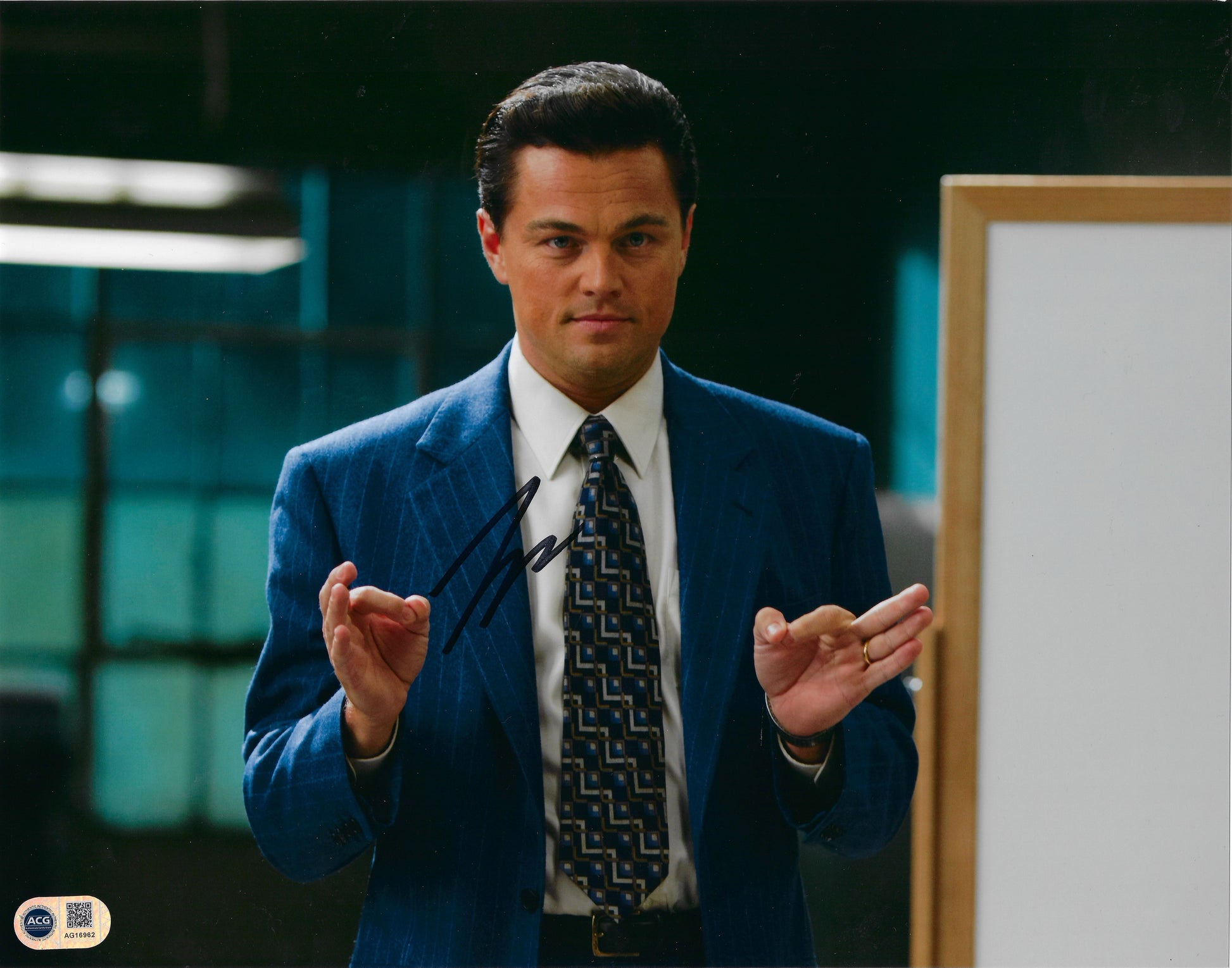 LEONARDO DI CAPRIO SIGNED WOLF OF WALL STREET 14x11 PHOTO (ACG CERT AG16962)-1