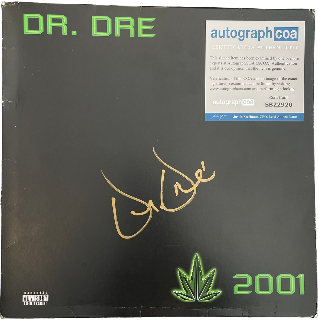 DR. DRE SIGNED 2001 RECORD LP VINYL ALBUM (ACOA RACC COA)