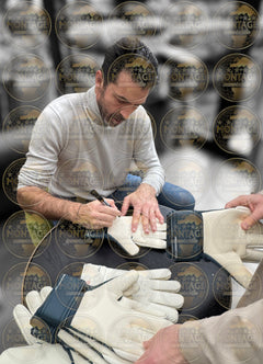 GIANLUIGI BUFFON SIGNED PUMA NAVY GOALKEEPER GLOVE (ACG CERT AG16538)-4