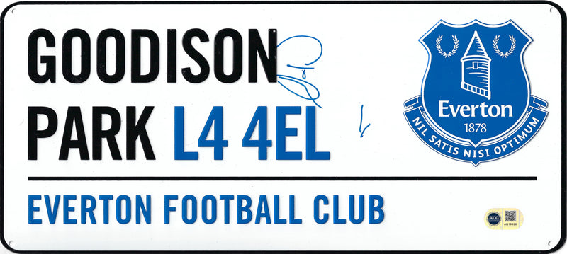 TIM CAHILL SIGNED EVERTON FC GOODISON PARK STREET SIGN (ACG CERT AG19336)-1