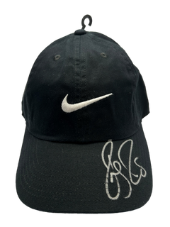 ROGER FEDERER SIGNED BLACK NIKE TENNIS CAP WIMBLEDON (AFTAL COA) 2-1