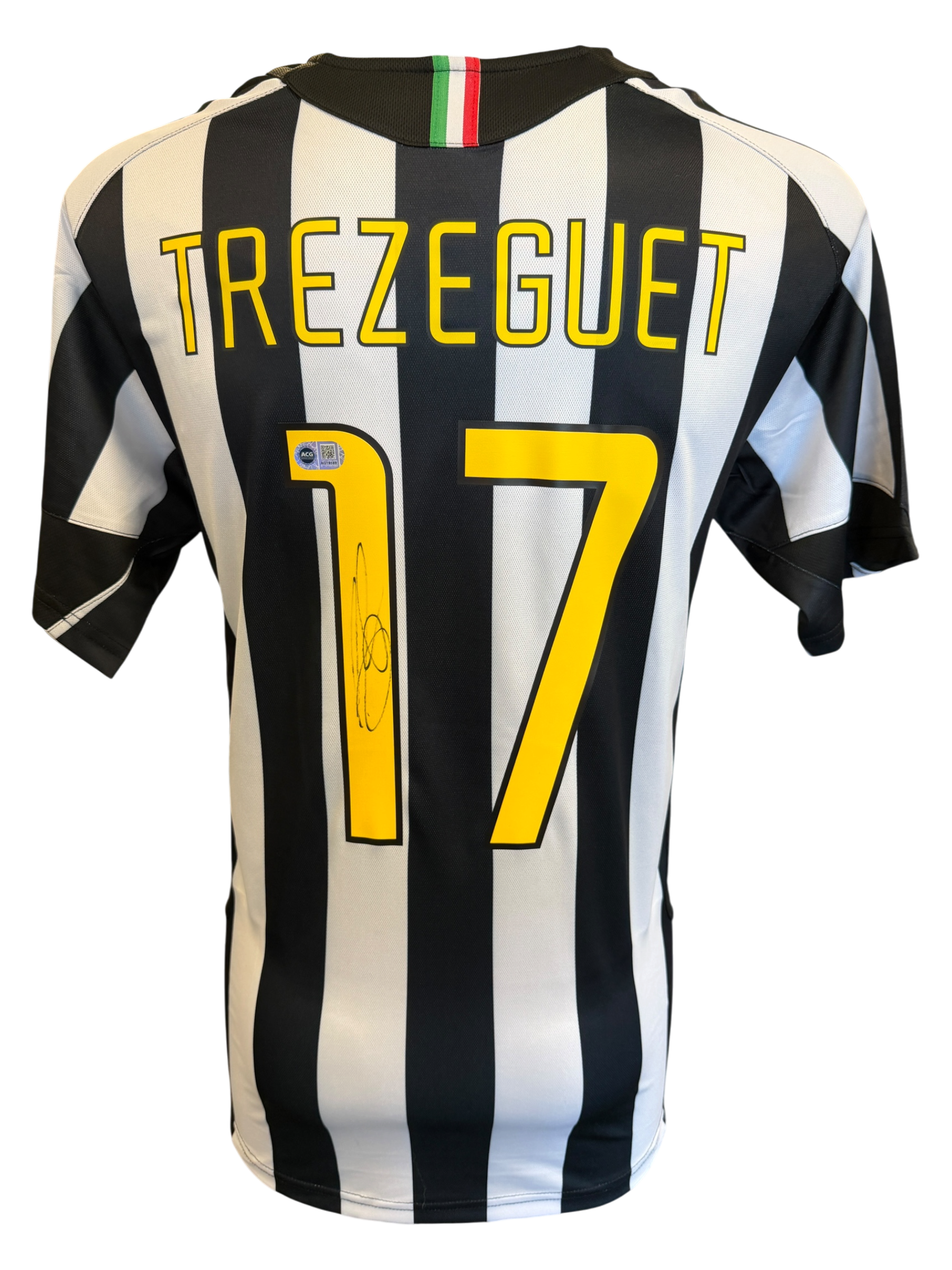 DAVID TREZEGUET SIGNED JUVENTUS RETRO HOME SHIRT (ACG CERT AG19189)
