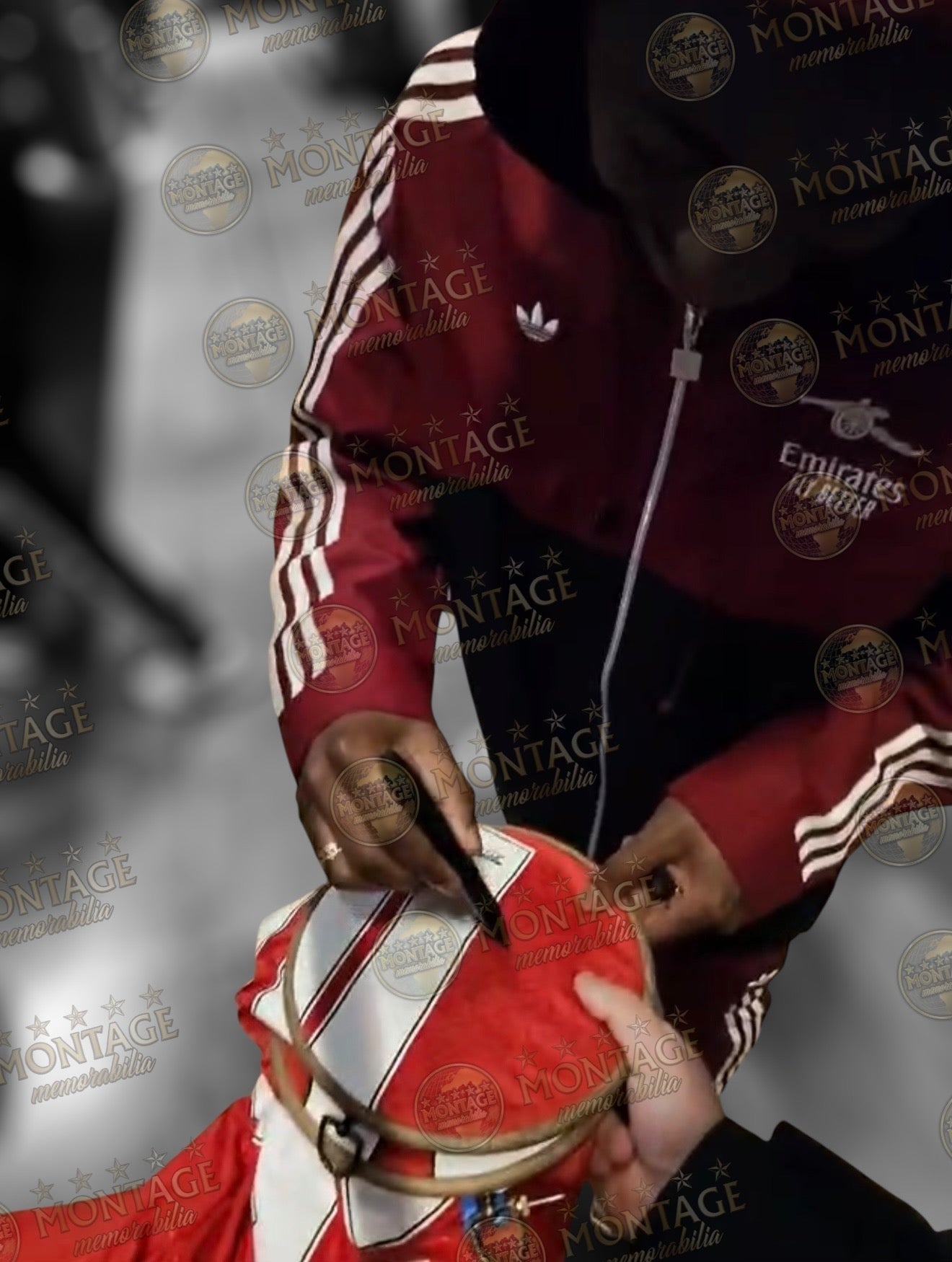 EBERECHI EZE SIGNED 2025/26 ARSENAL FC HOME SHIRT (ACG CERT AG17491)