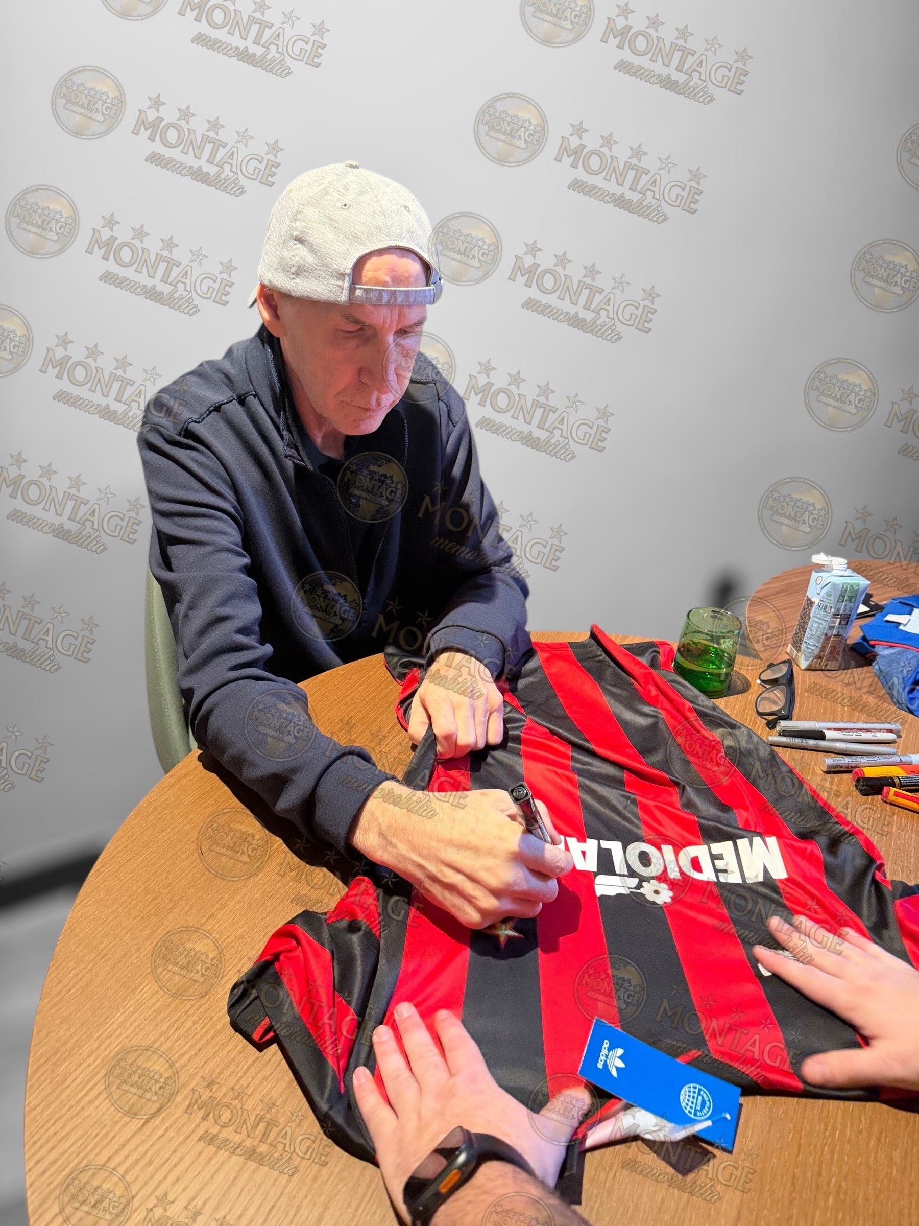 FRANCO BARESI SIGNED AC MILAN 1991/92 HOME SHIRT (ACG CERT AG17694)-2