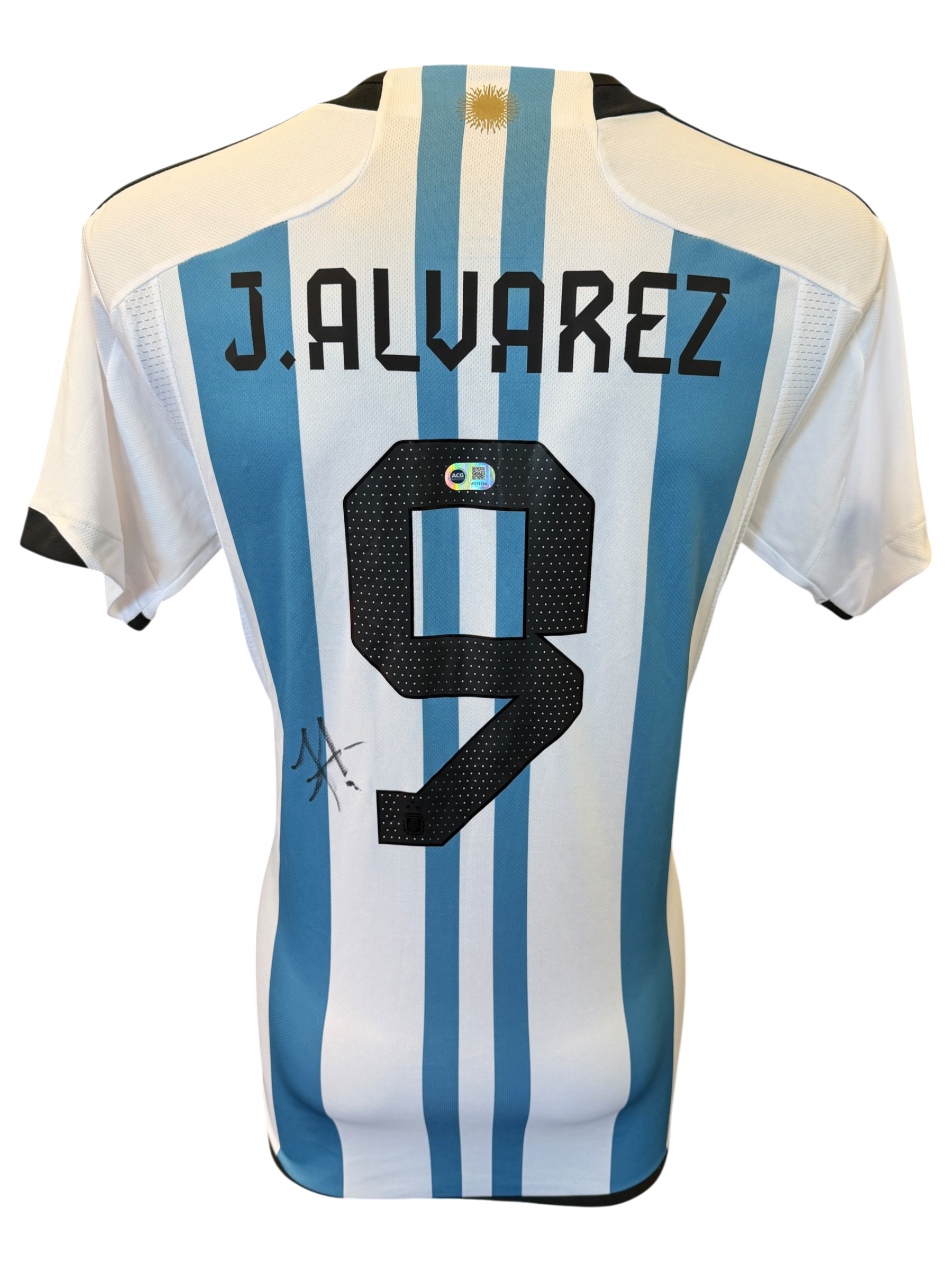 JULIAN ALVAREZ SIGNED ARGENTINA 2022 WORLD CUP WINNERS SHIRT (ACG CERT AG19305)