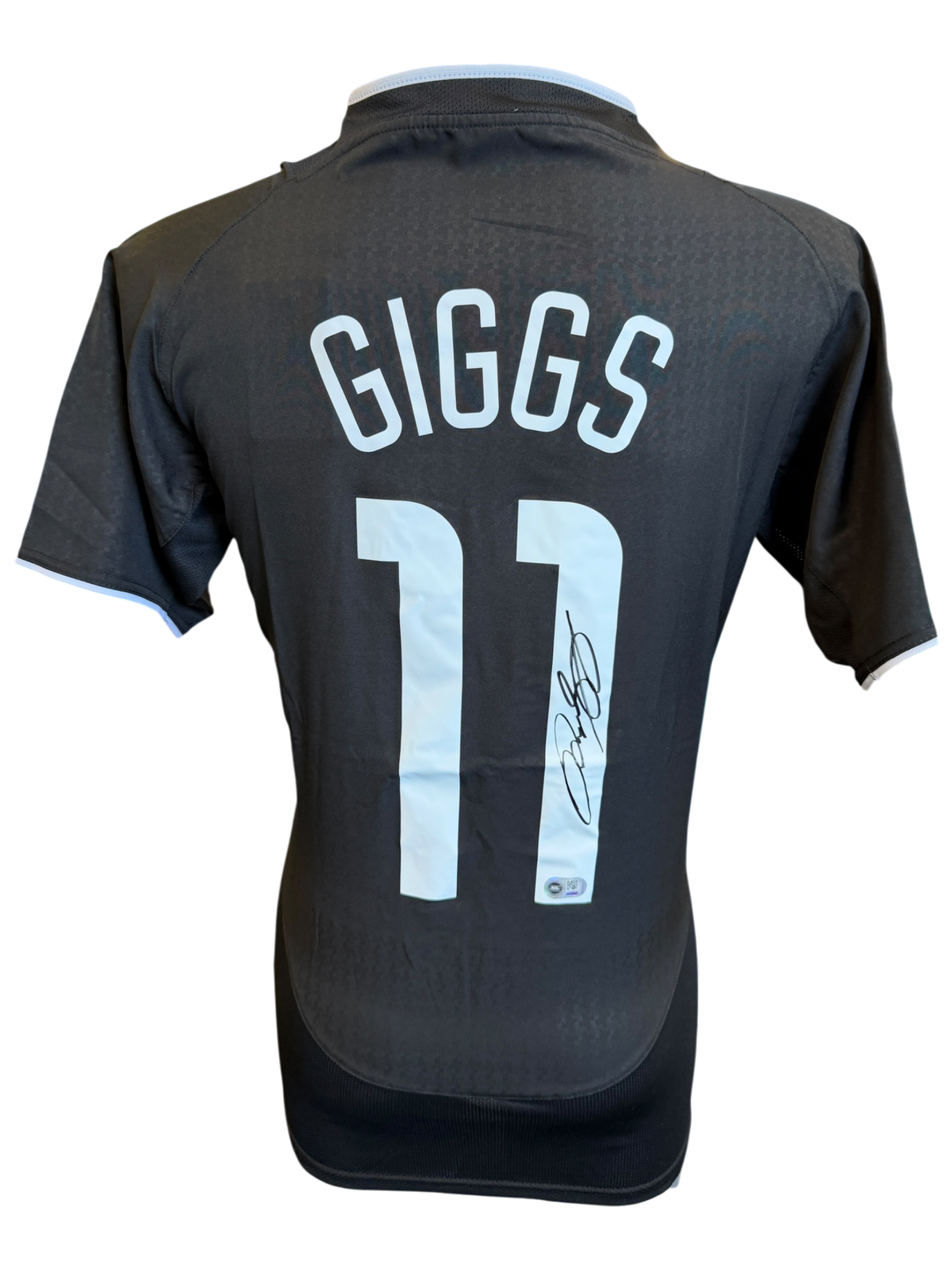 RYAN GIGGS SIGNED MANCHESTER UNITED 2003/05 AWAY SHIRT (ACG CERT AG135967)