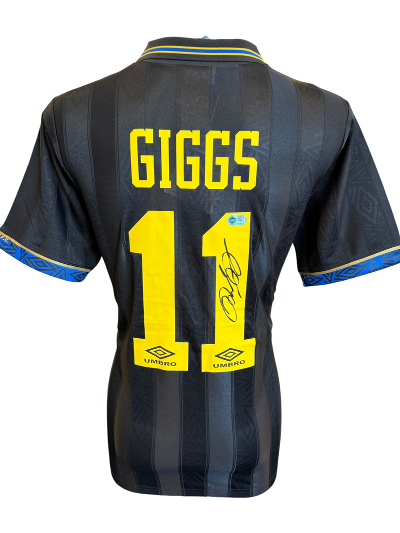 RYAN GIGGS SIGNED MANCHESTER UNITED 1993/95 AWAY SHIRT (ACG CERT AG135973)-1