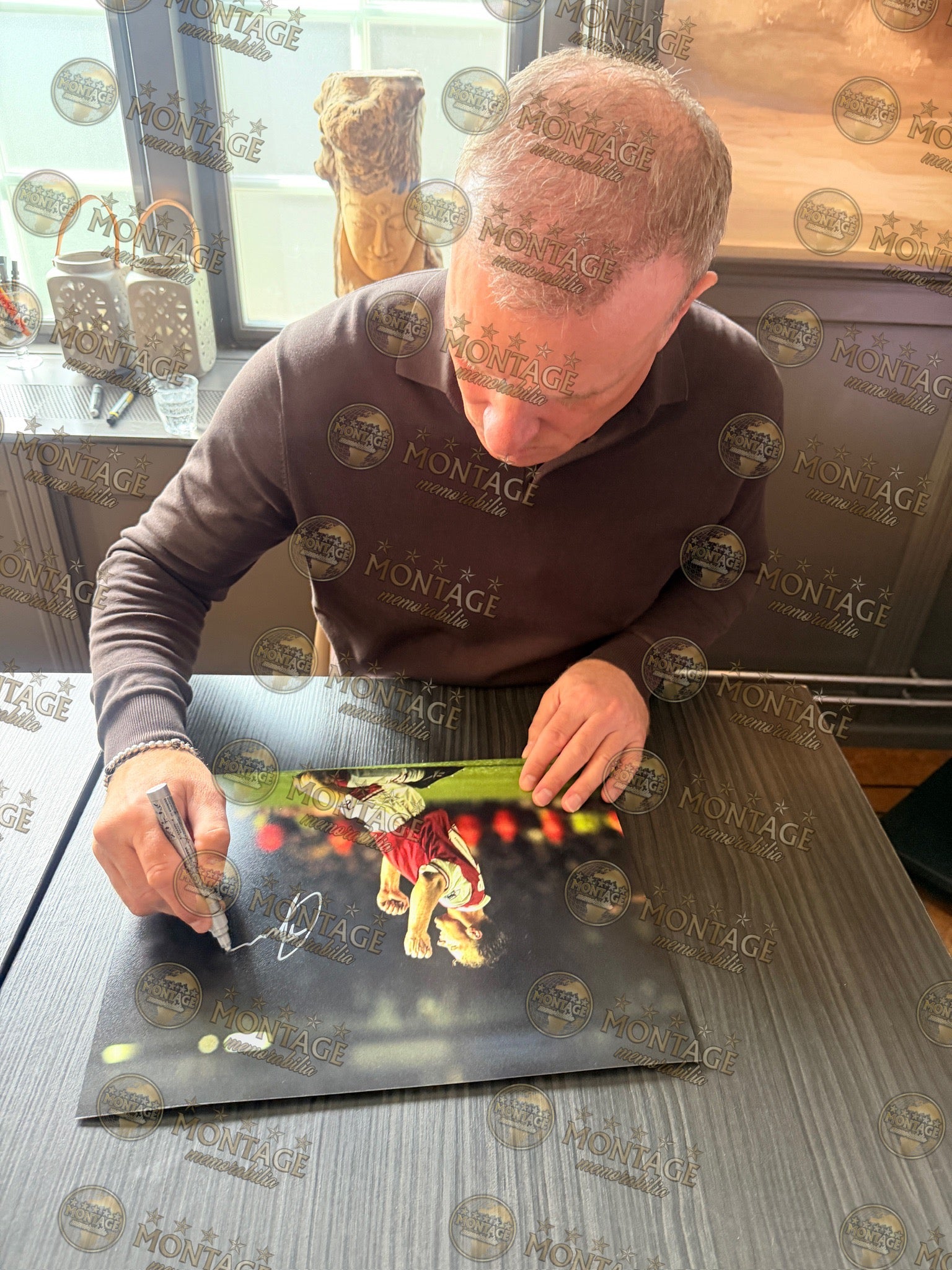 DENNIS BERGKAMP SIGNED ARSENAL 14X11 SPURS 96 GOAL PHOTO (ACG WITNESS AG46488)