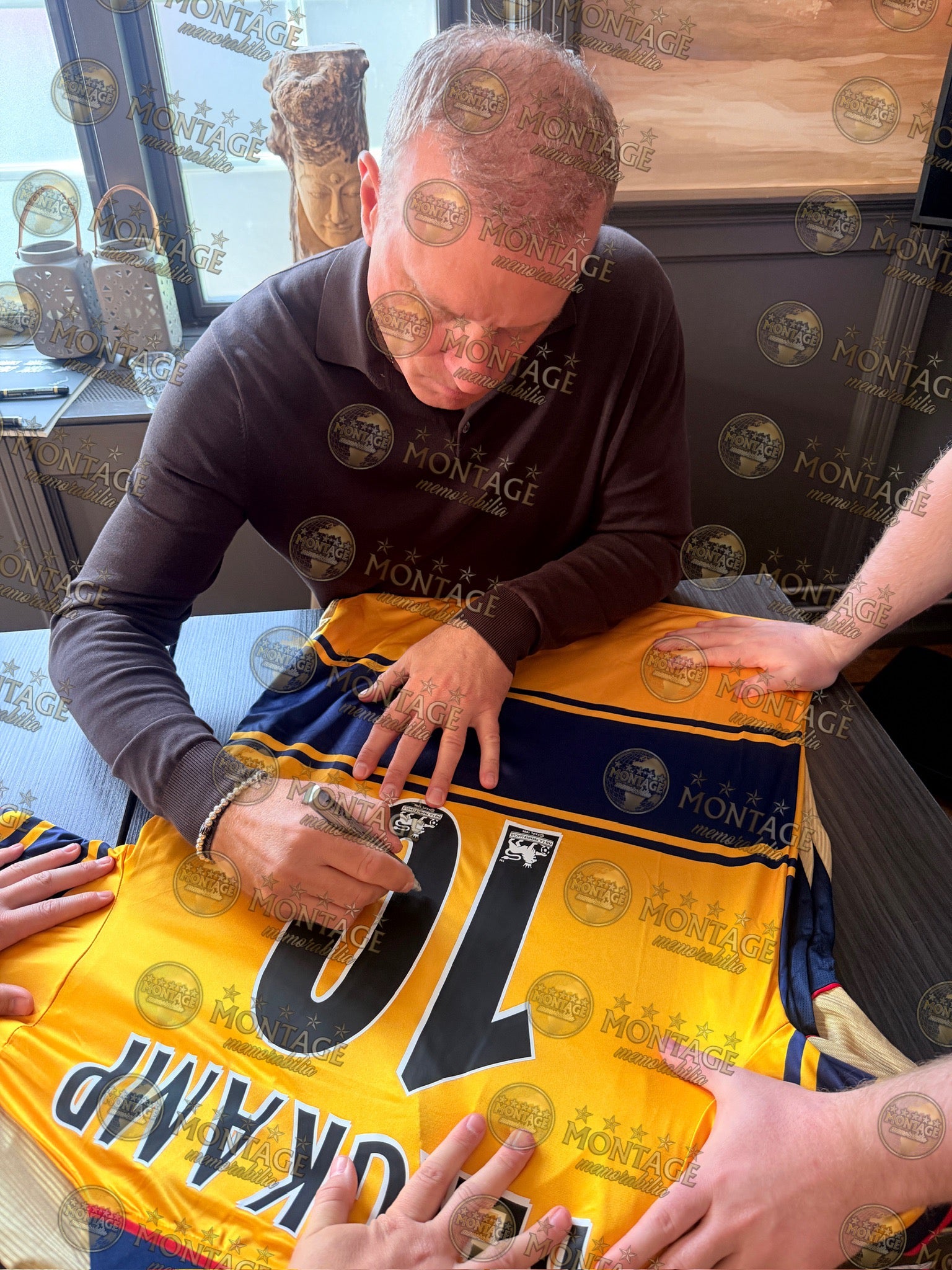 DENNIS BERGKAMP SIGNED ARSENAL FC 1997/99 AWAY SHIRT (ACG WITNESS AG46504)