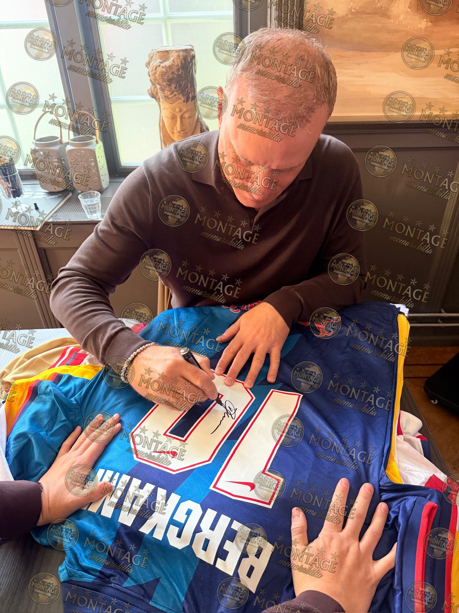 DENNIS BERGKAMP SIGNED ARSENAL FC 1995/96 AWAY SHIRT (ACG WITNESS AG46503)