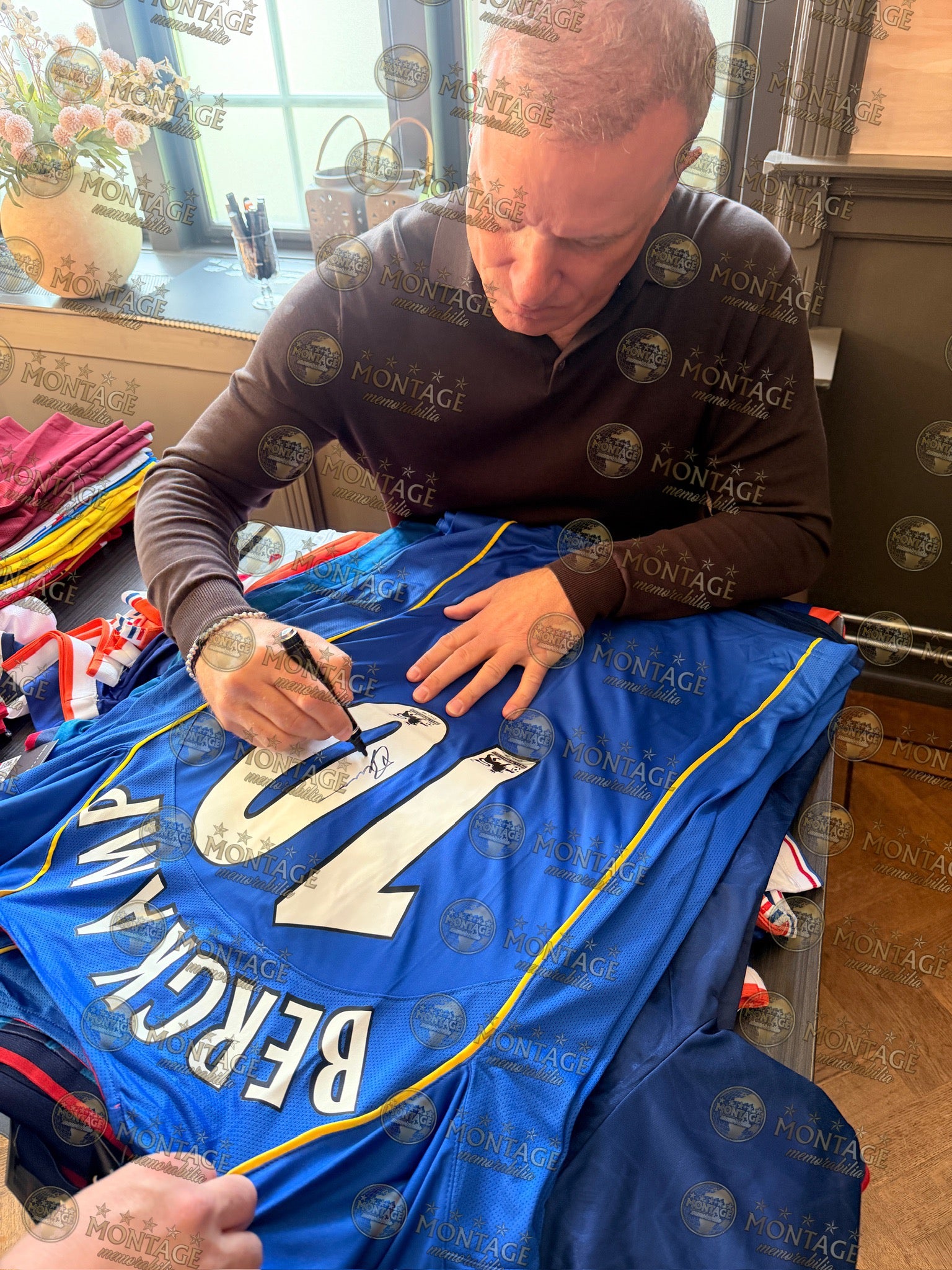 DENNIS BERGKAMP SIGNED ARSENAL FC 2004/05 AWAY SHIRT (ACG WITNESS AG46509)