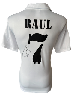 RAUL SIGNED REAL MADRID 2001/02 HOME UCL FINAL SHIRT (ACG CERT AG136190)-1