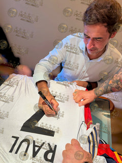 RAUL SIGNED REAL MADRID 1999/00 HOME SHIRT (ACG CERT AG136191)-2