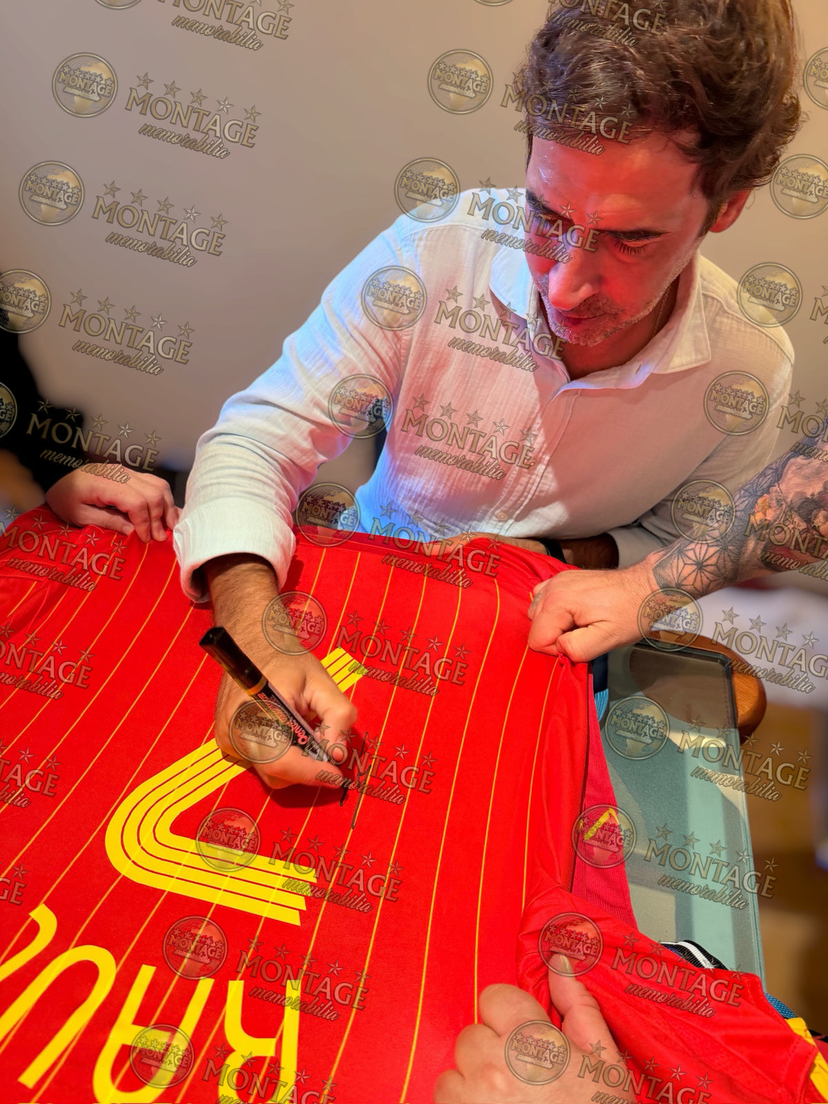 RAUL SIGNED SPAIN 2006/08 HOME SHIRT (ACG CERT AG136174)-2