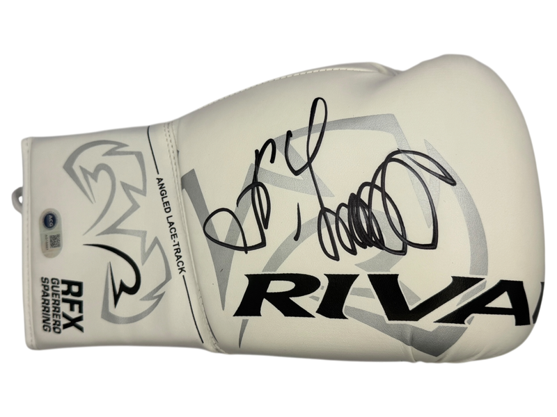 OLEKSANDR USYK SIGNED WHITE RIVAL BOXING GLOVE UNDISPUTED CHAMP (ACG CERT AG18887)-1