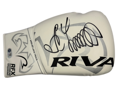 OLEKSANDR USYK SIGNED WHITE RIVAL BOXING GLOVE UNDISPUTED CHAMP (ACG CERT AG18889)-1