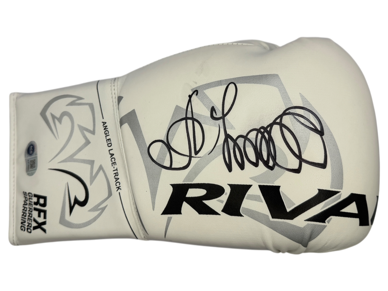OLEKSANDR USYK SIGNED WHITE RIVAL BOXING GLOVE UNDISPUTED CHAMP (ACG CERT AG18890)-1
