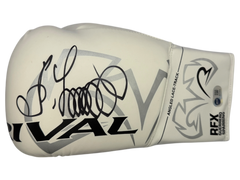 OLEKSANDR USYK SIGNED WHITE RIVAL BOXING GLOVE UNDISPUTED CHAMP (ACG CERT AG18894)-1